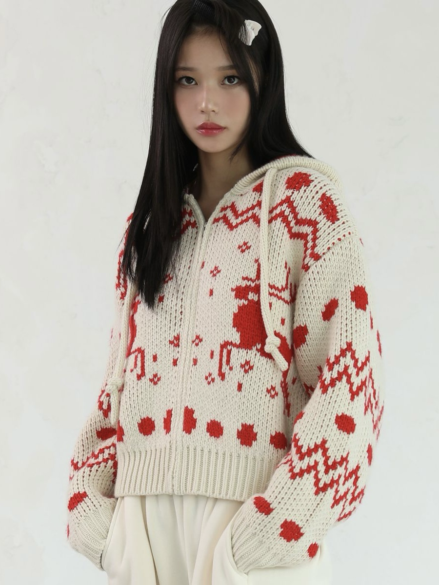 <預購> 韓國AVANDRESS 北歐風麋鹿短版厚針織連帽外套