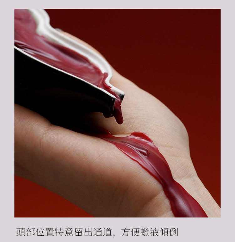 UPKO,義大利 UPKO,UPKO 縛栖系列,UPKO 福祿葫蘆低溫蠟燭,調教時尚,調教,調教扮演,BDSM,SM,親密關係,格雷,角色扮演,捆綁,禮物,繩縛,束縛,綁帶,口球,手拍,頸圈,項圈,牽引鏈,手銬,腳銬,馬鞭