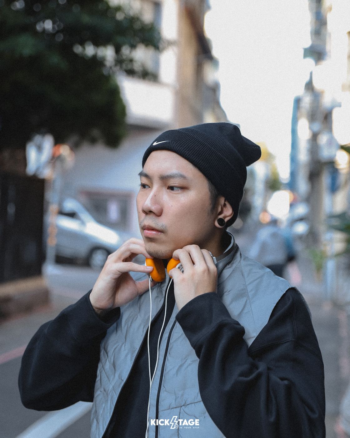 男女款 NIKE PEAK SWOOSH BEANIE 黑色 白色 針織 刺繡小LOGO 反摺 毛帽【HF0187】