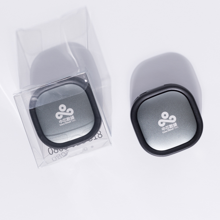 中芯數據 伸縮充電線