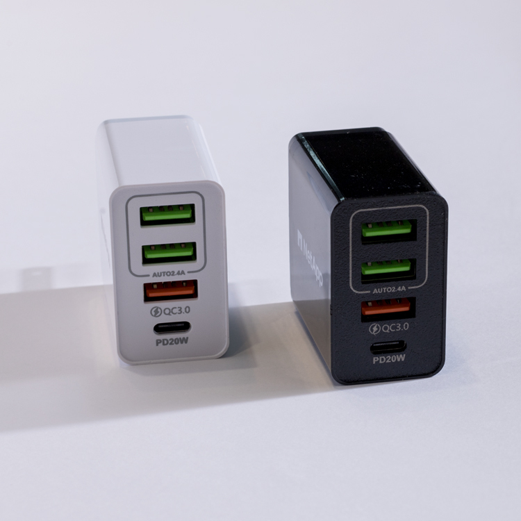 NetApp 多孔充電頭