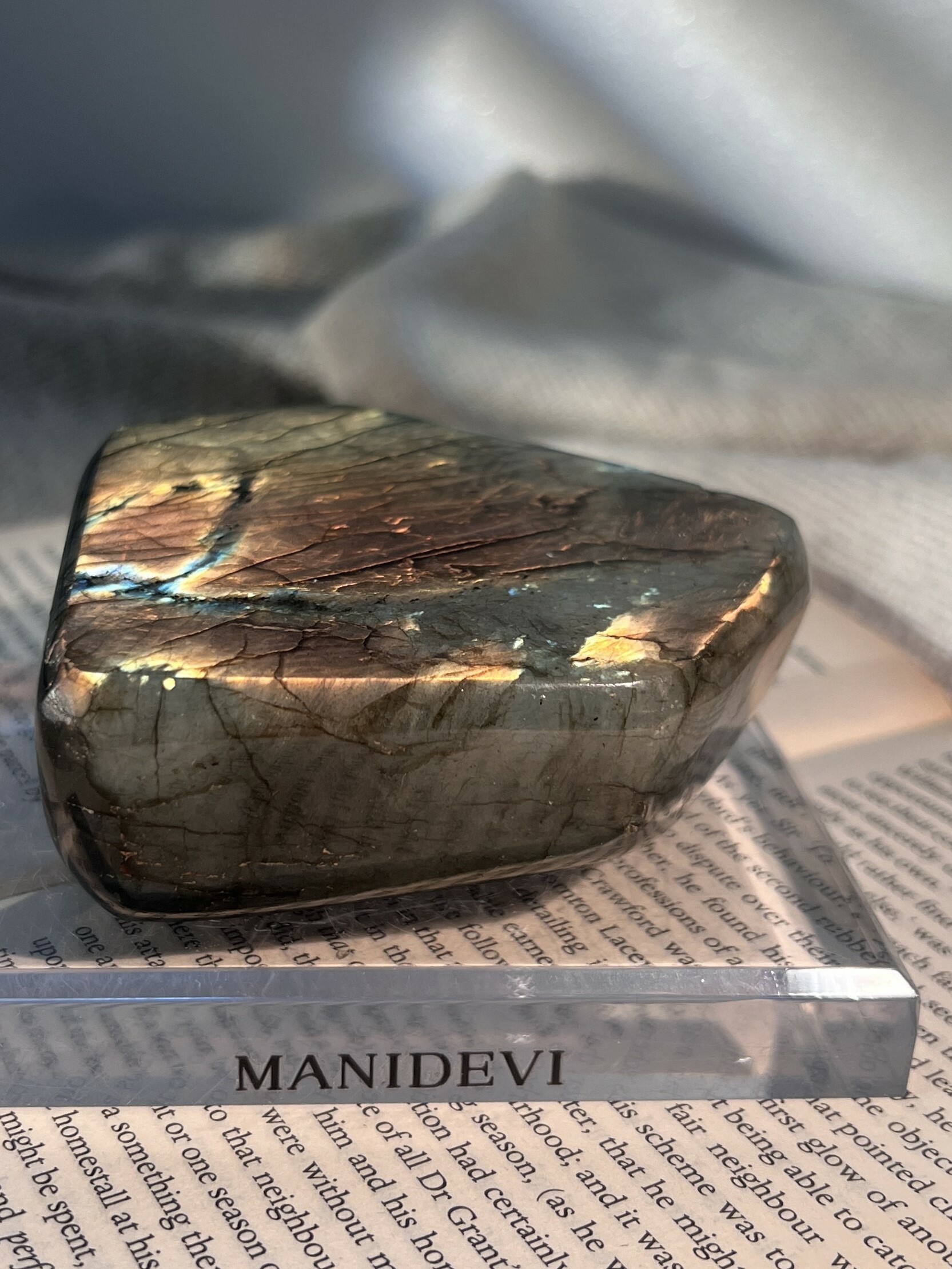 拉長石擺件 Labradorite