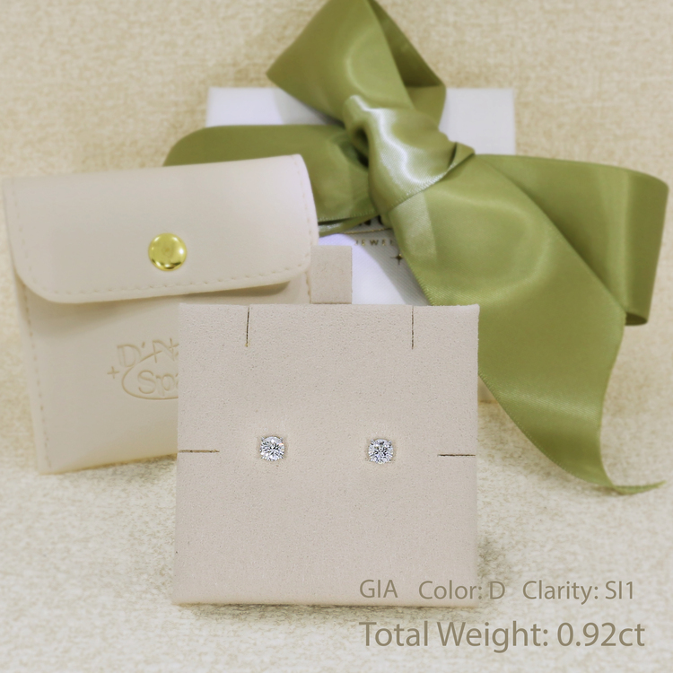 18K白金45份鑽石經典四爪耳環 (GIA 証書)