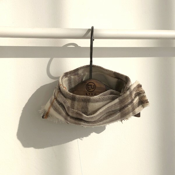 EYOU 經典格紋羊毛圍巾 香草色