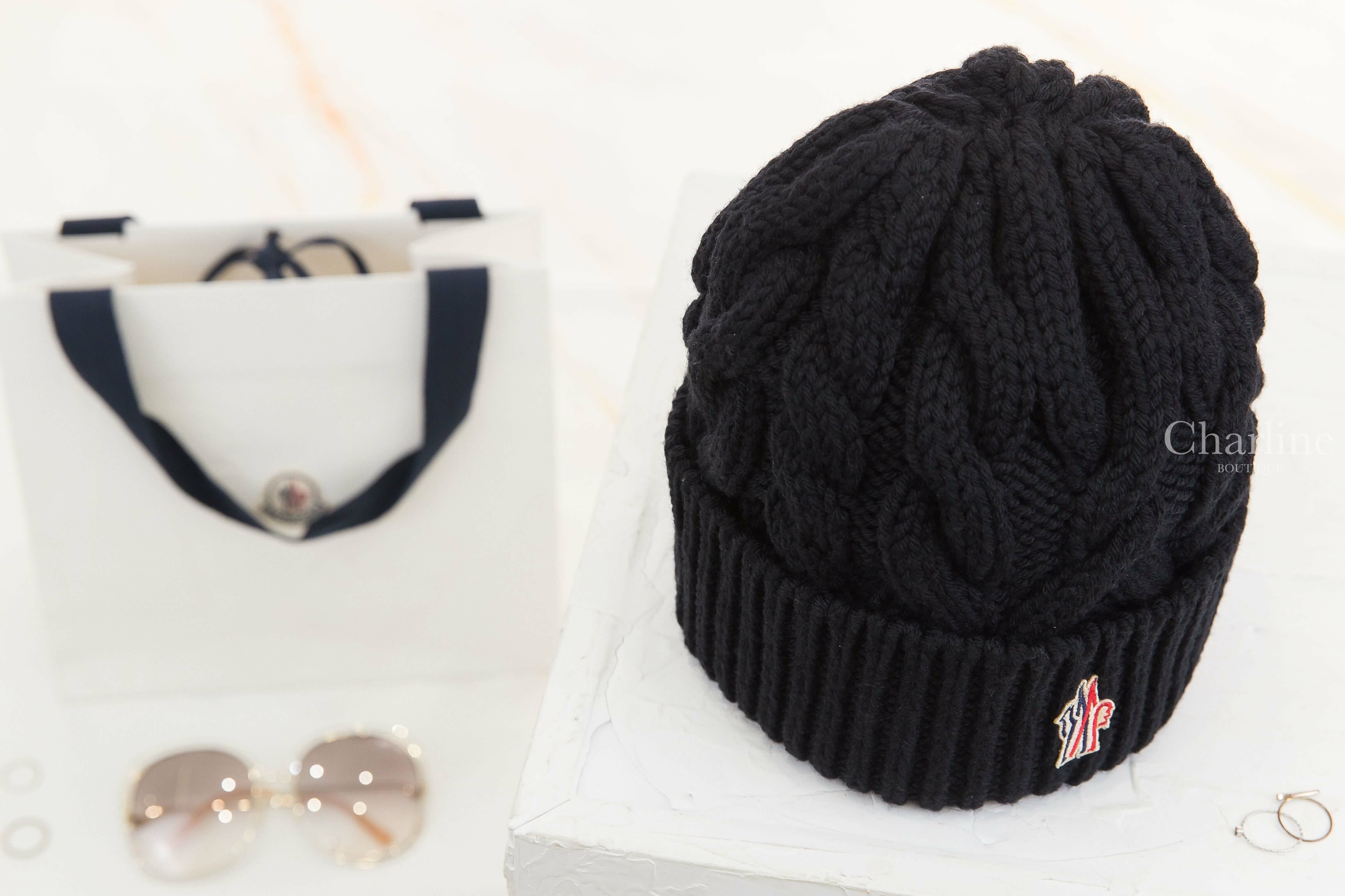 Moncler Wool Beanie 黑色刺繡Logo羊毛麻花針織毛帽-Charline Boutique 精品代購