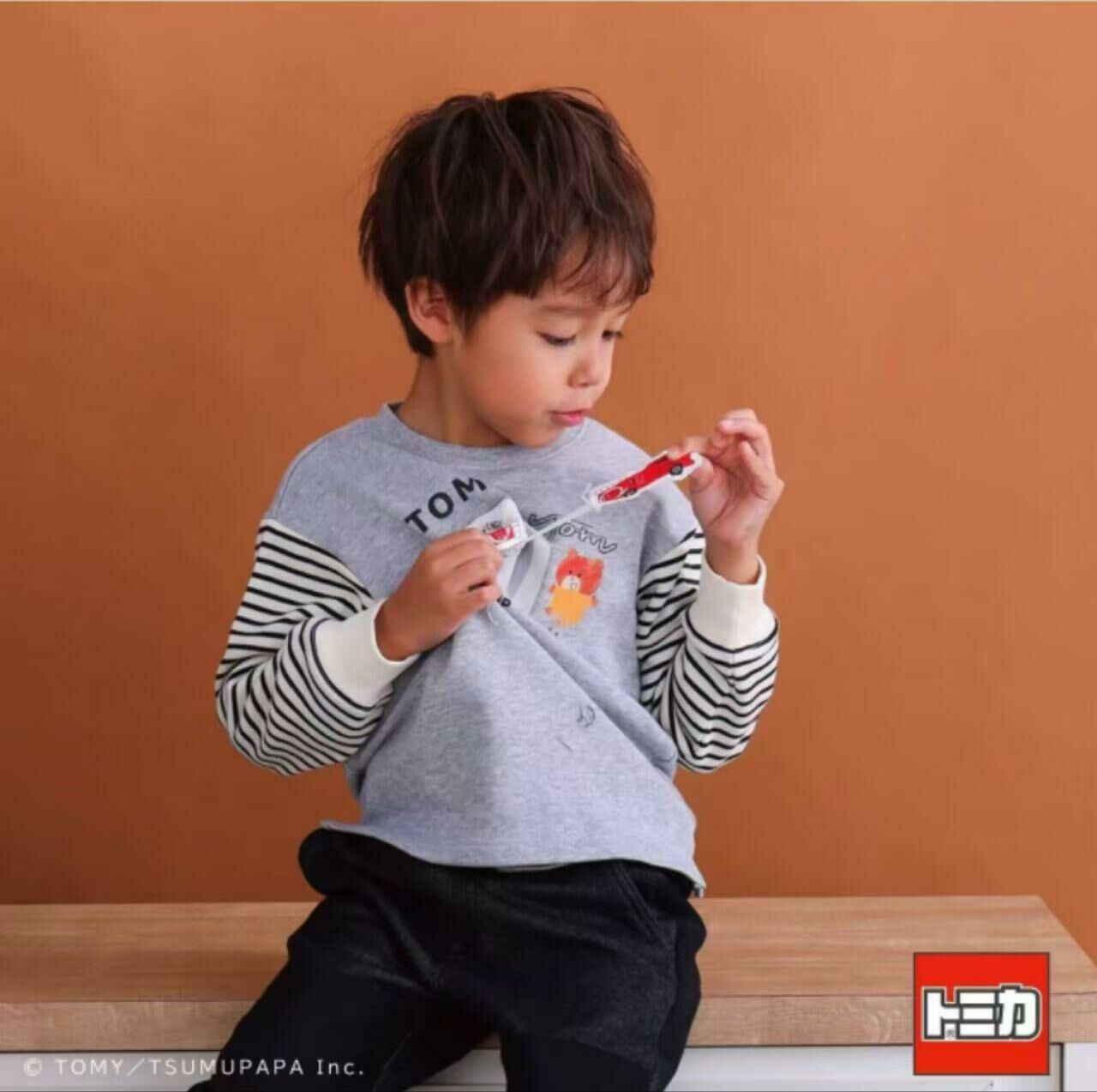 日單Tomica車車拉伸衛衣