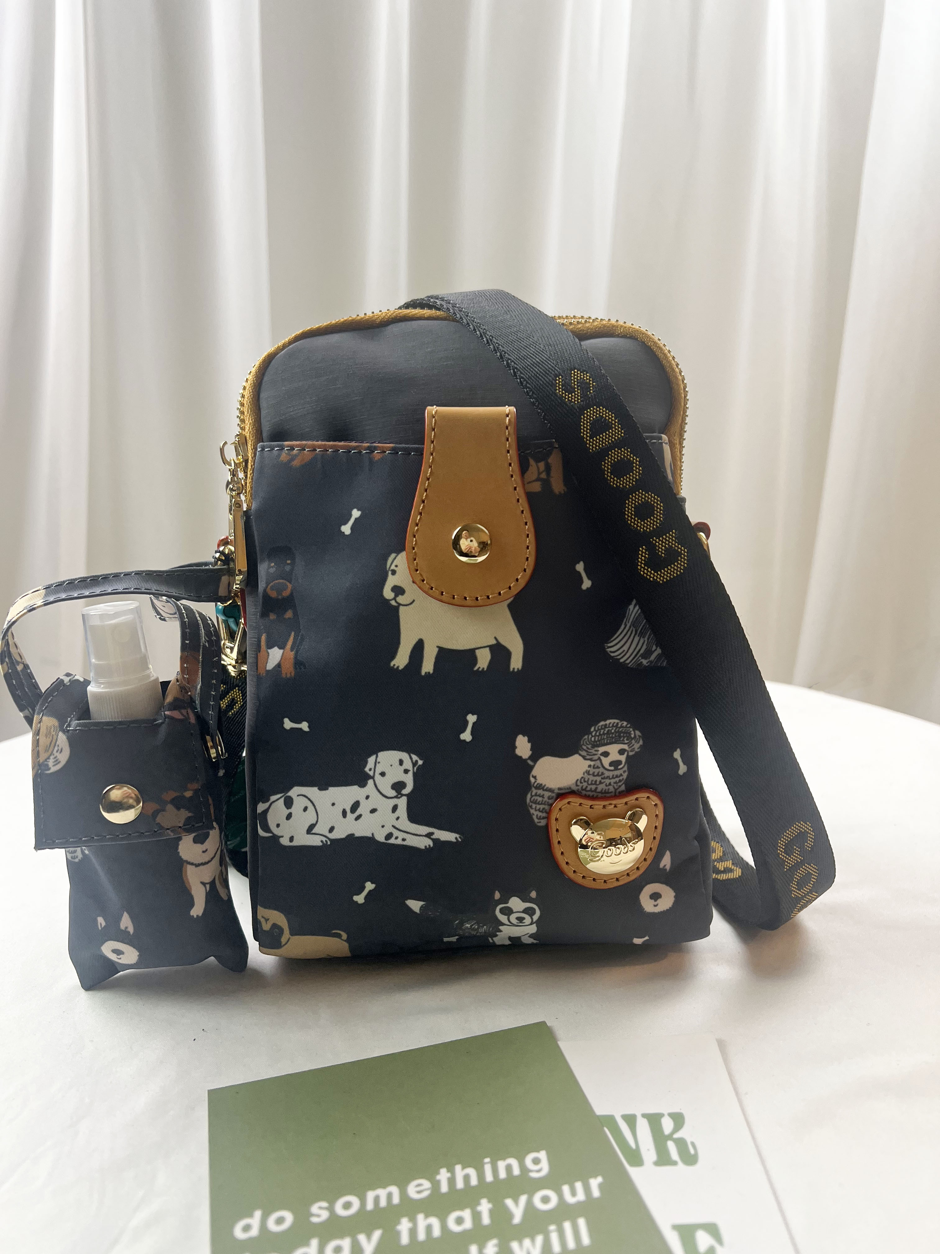 GOODS 灰色狗狗尼龍防潑水側背包  #2839