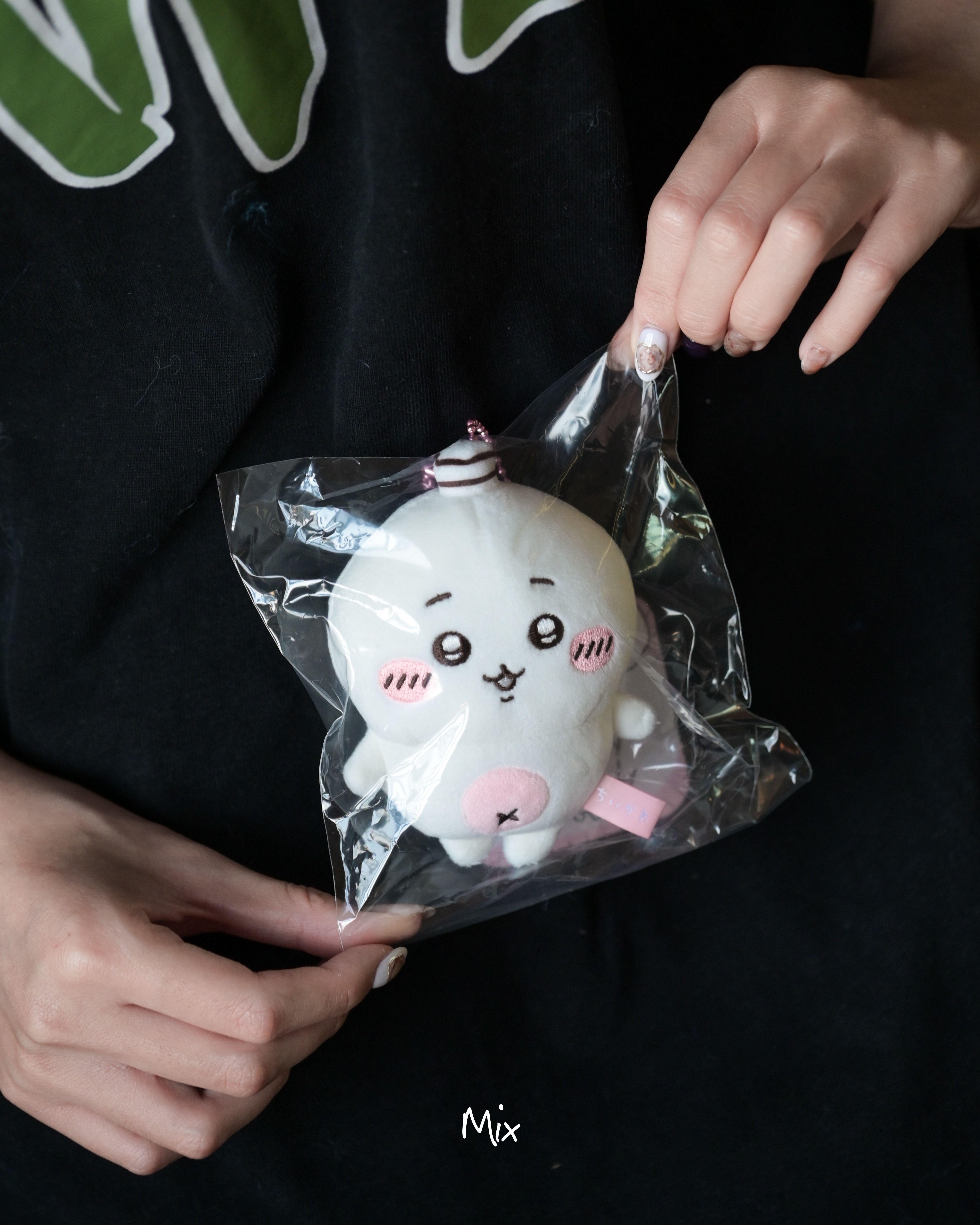 iSNEAKERS｜ 日本 Chiikawa 吉伊卡哇 平行世界系列 吊飾 側背包