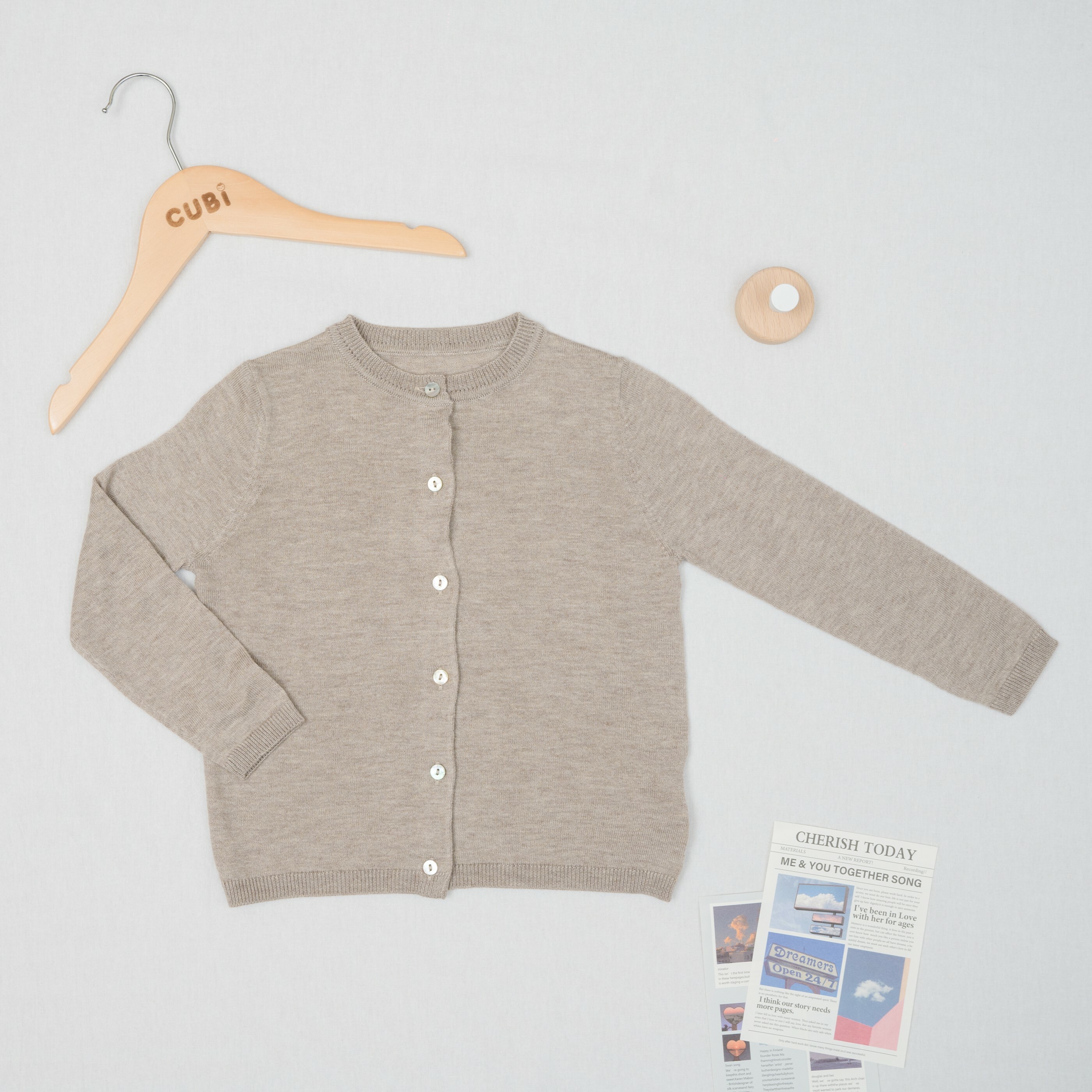 針織外搭薄上衣(駝色)