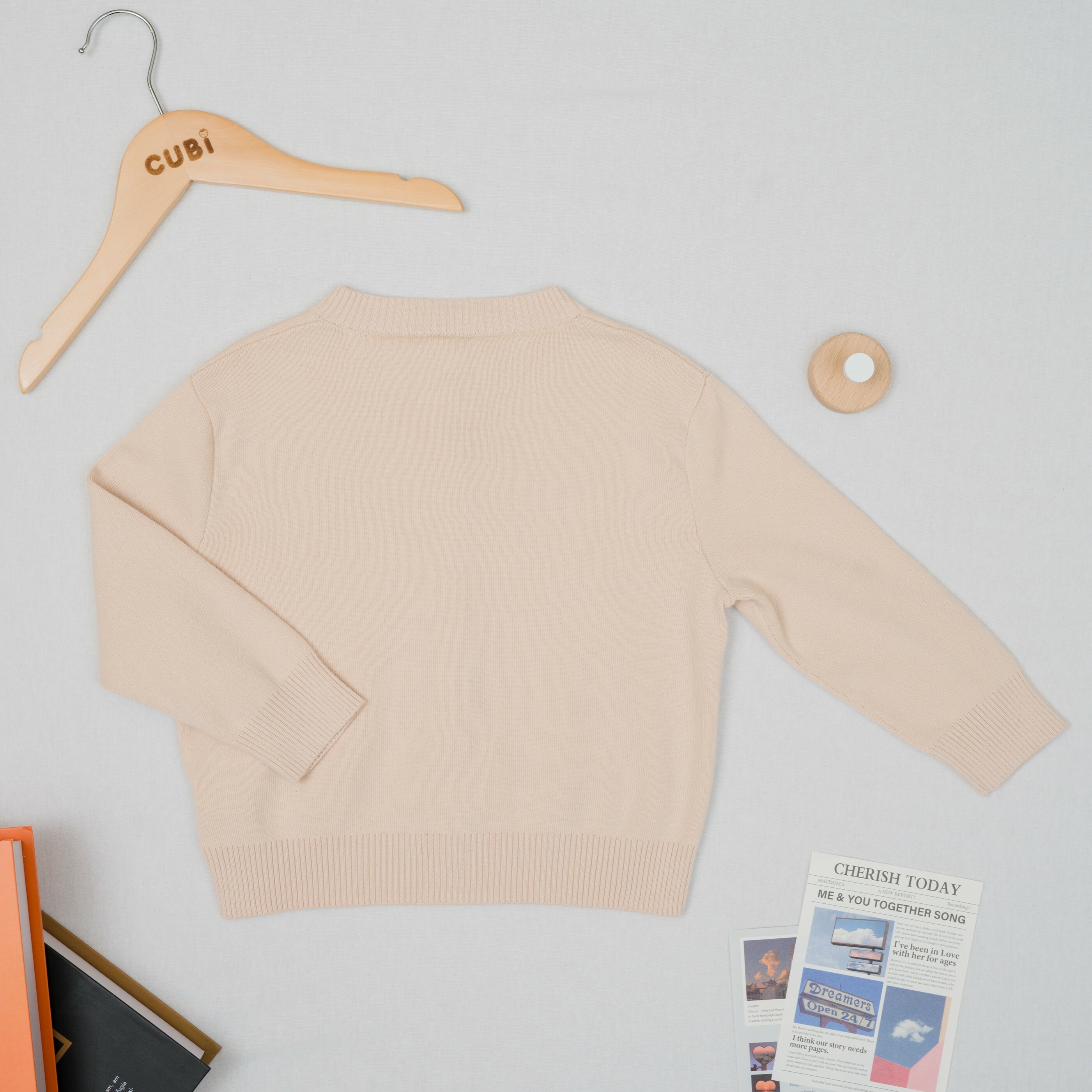 針織外搭毛衣外套(膚色）-背面