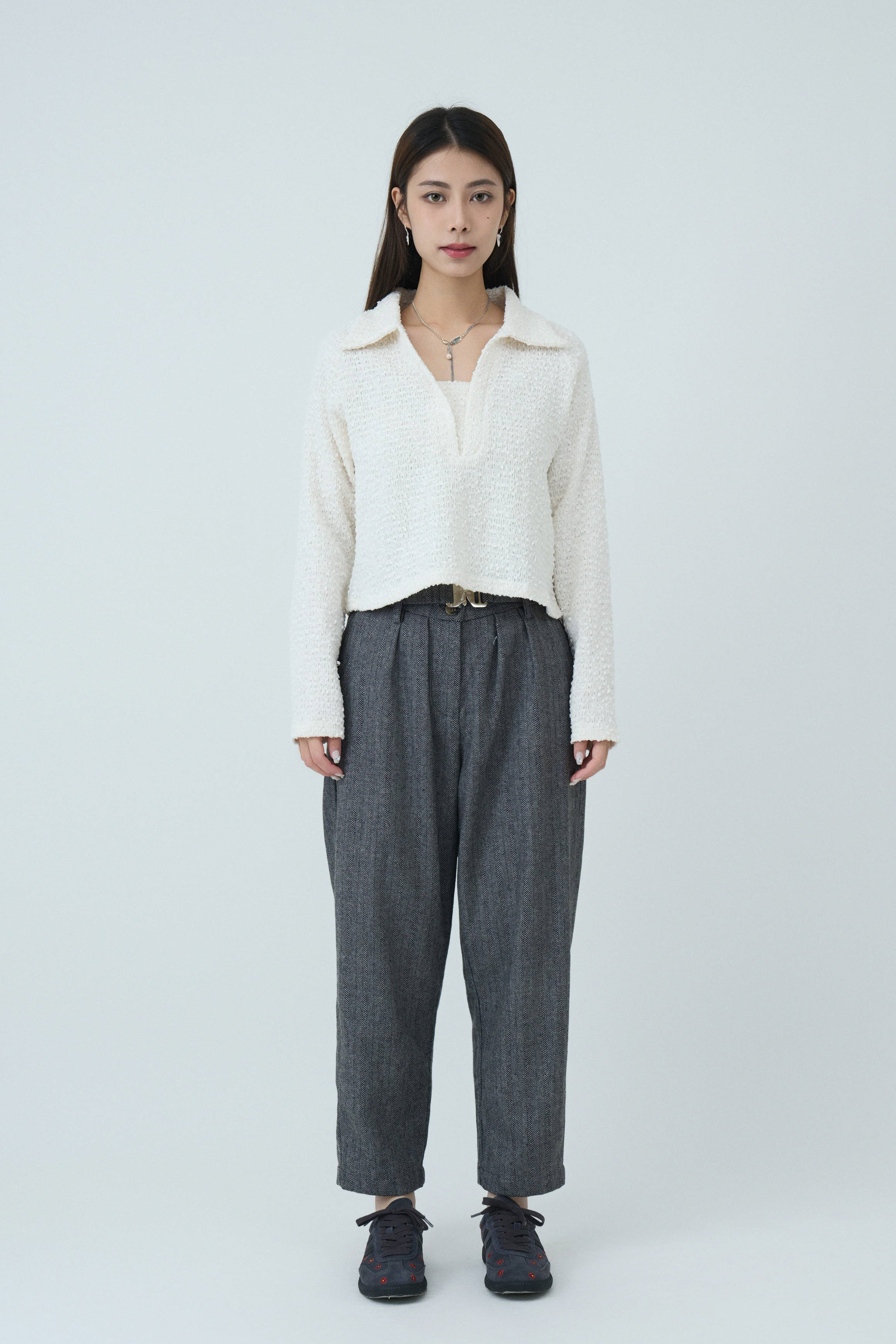 凹凸質感布恤衫領套頭上衣 (現貨款式）