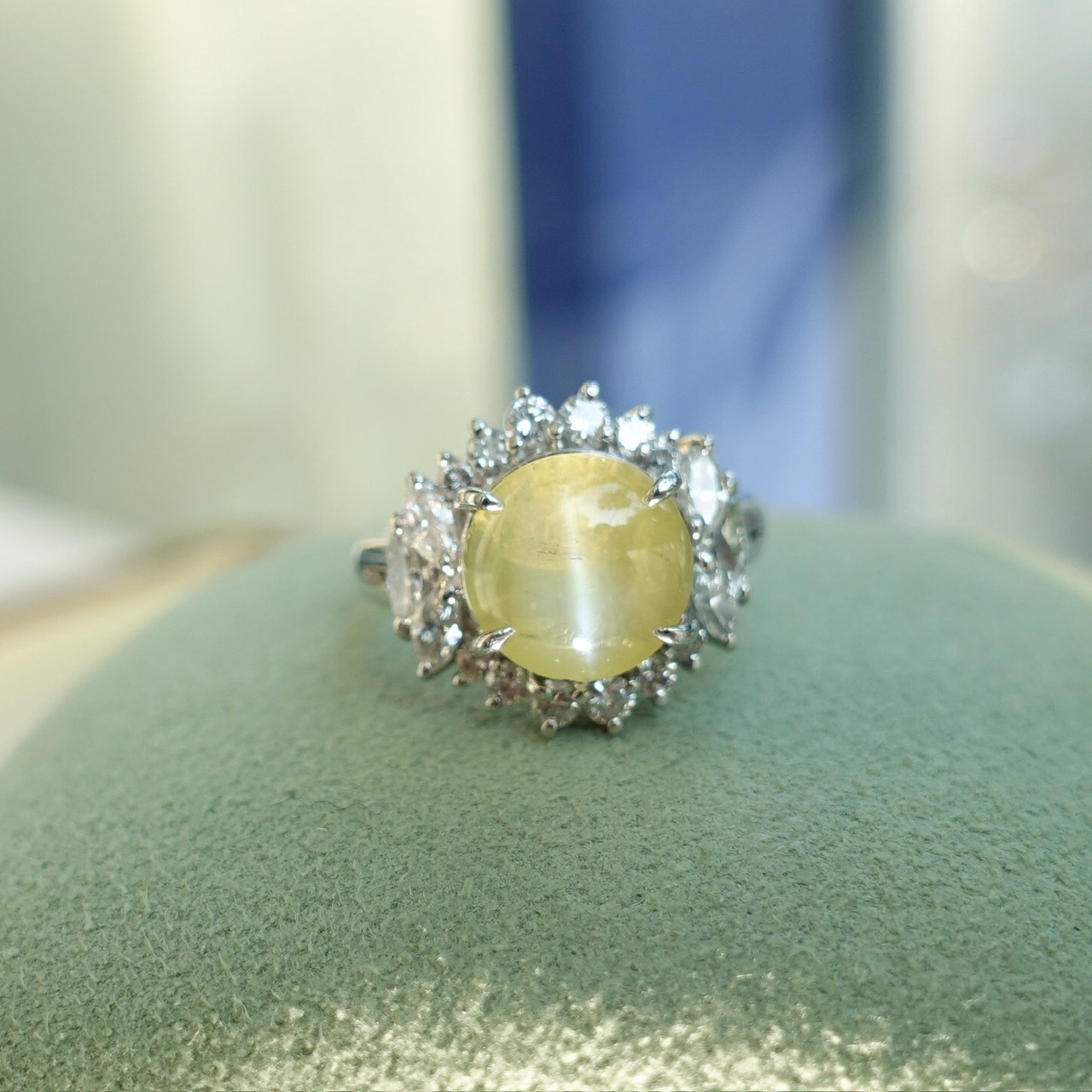 鉑金金綠寶貓眼石鑽石戒指