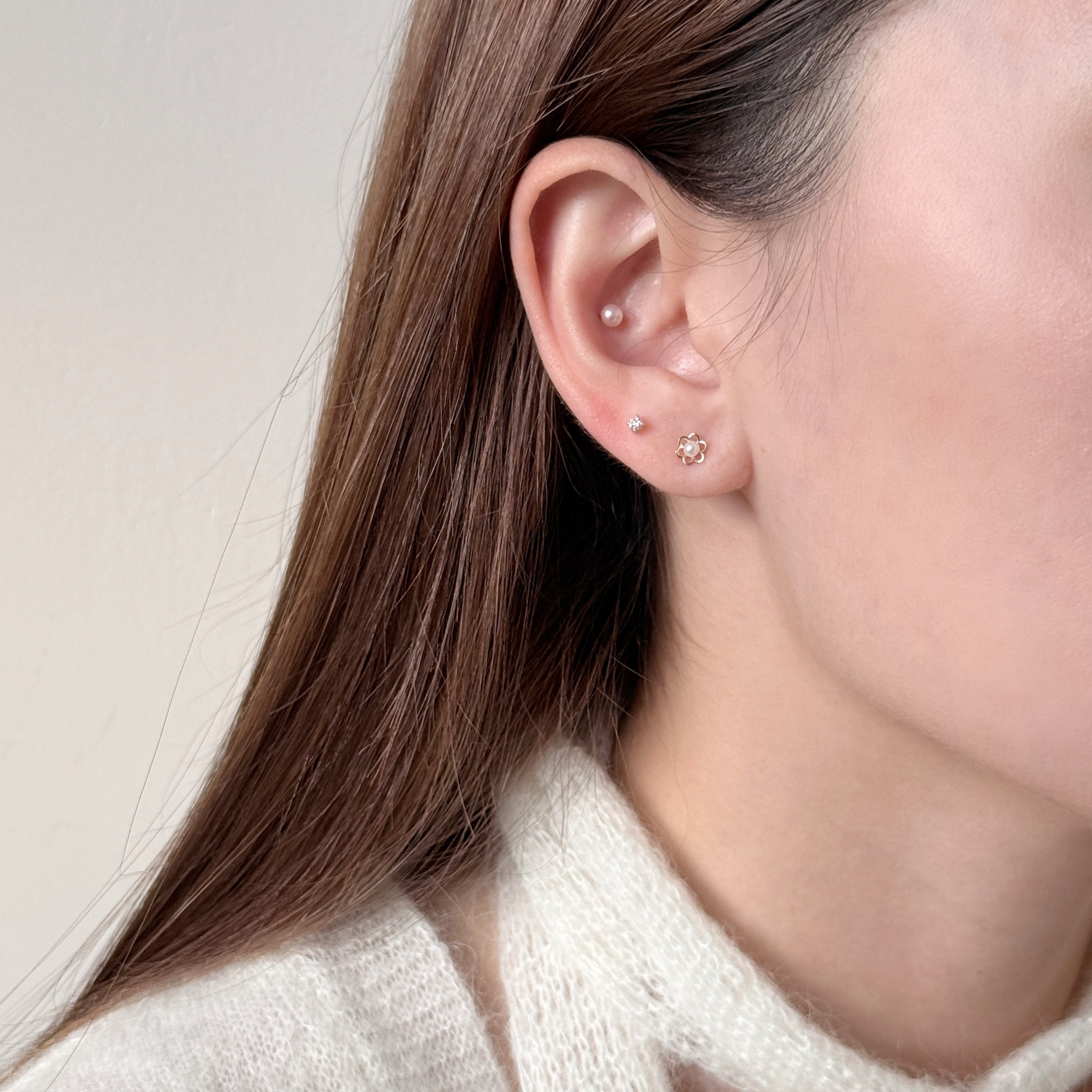 10K簍空小花珍珠耳環