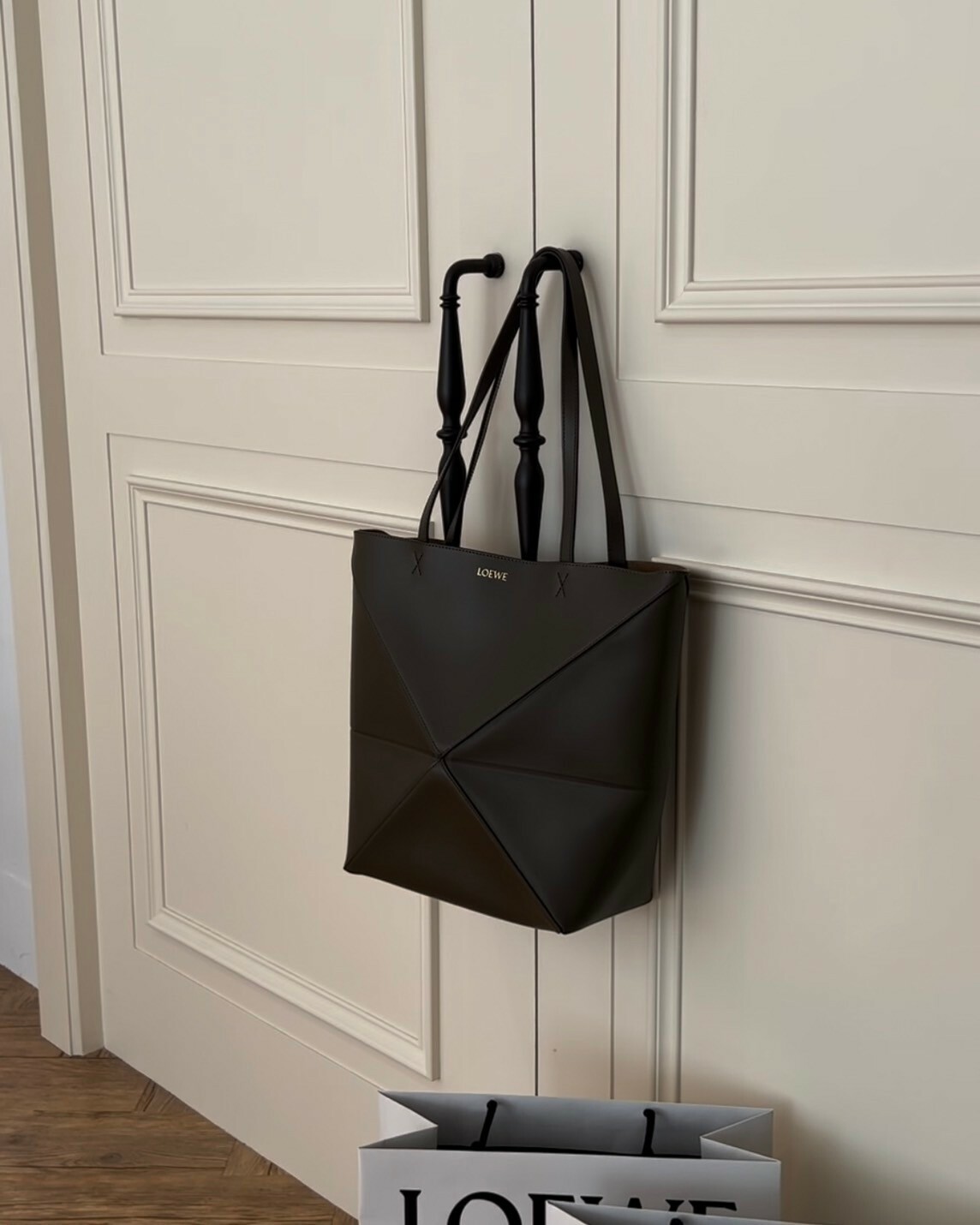 LOEWE｜PUZZLE FOLE 中號托特包 深卡其綠色