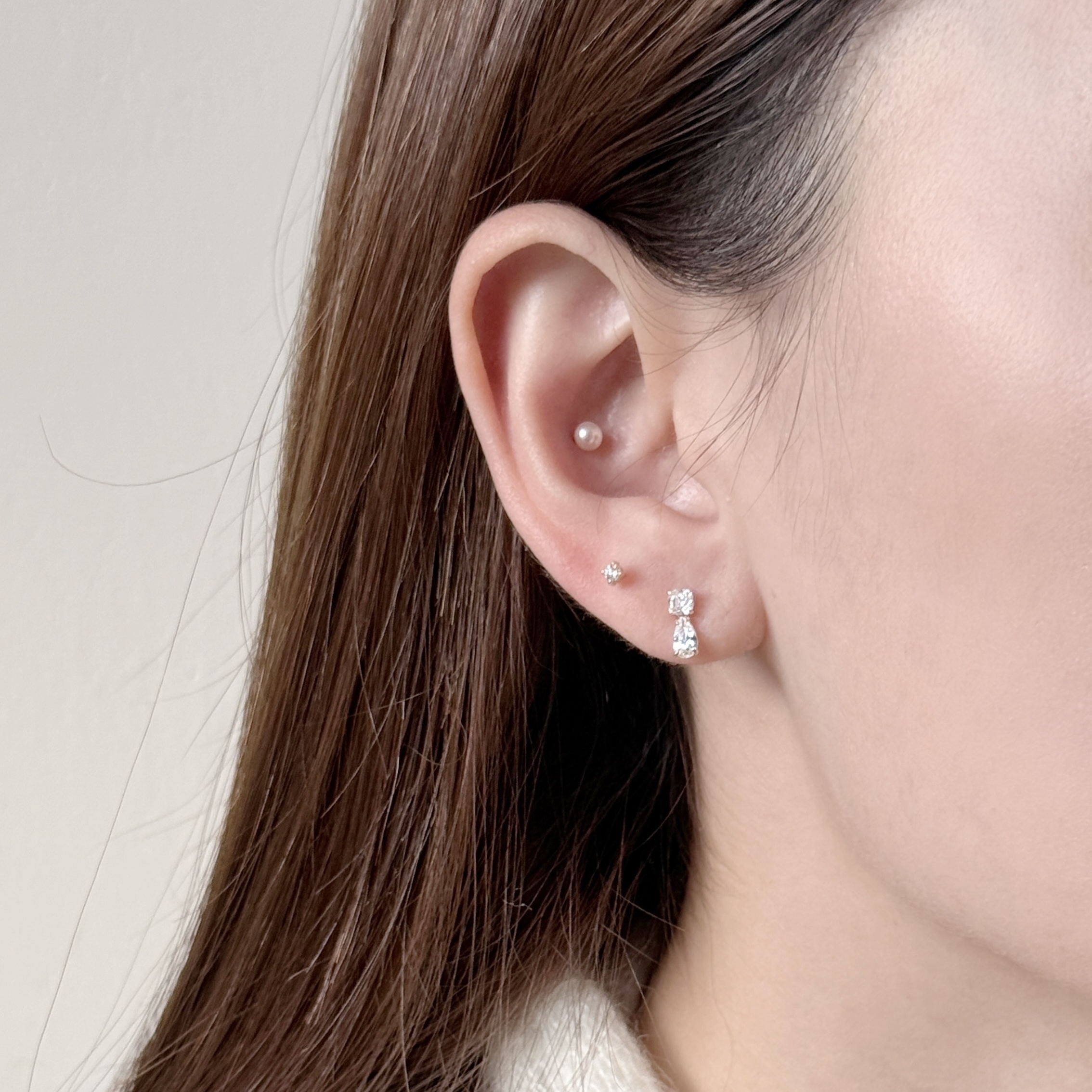 10K晃晃方形水滴鋯石耳環