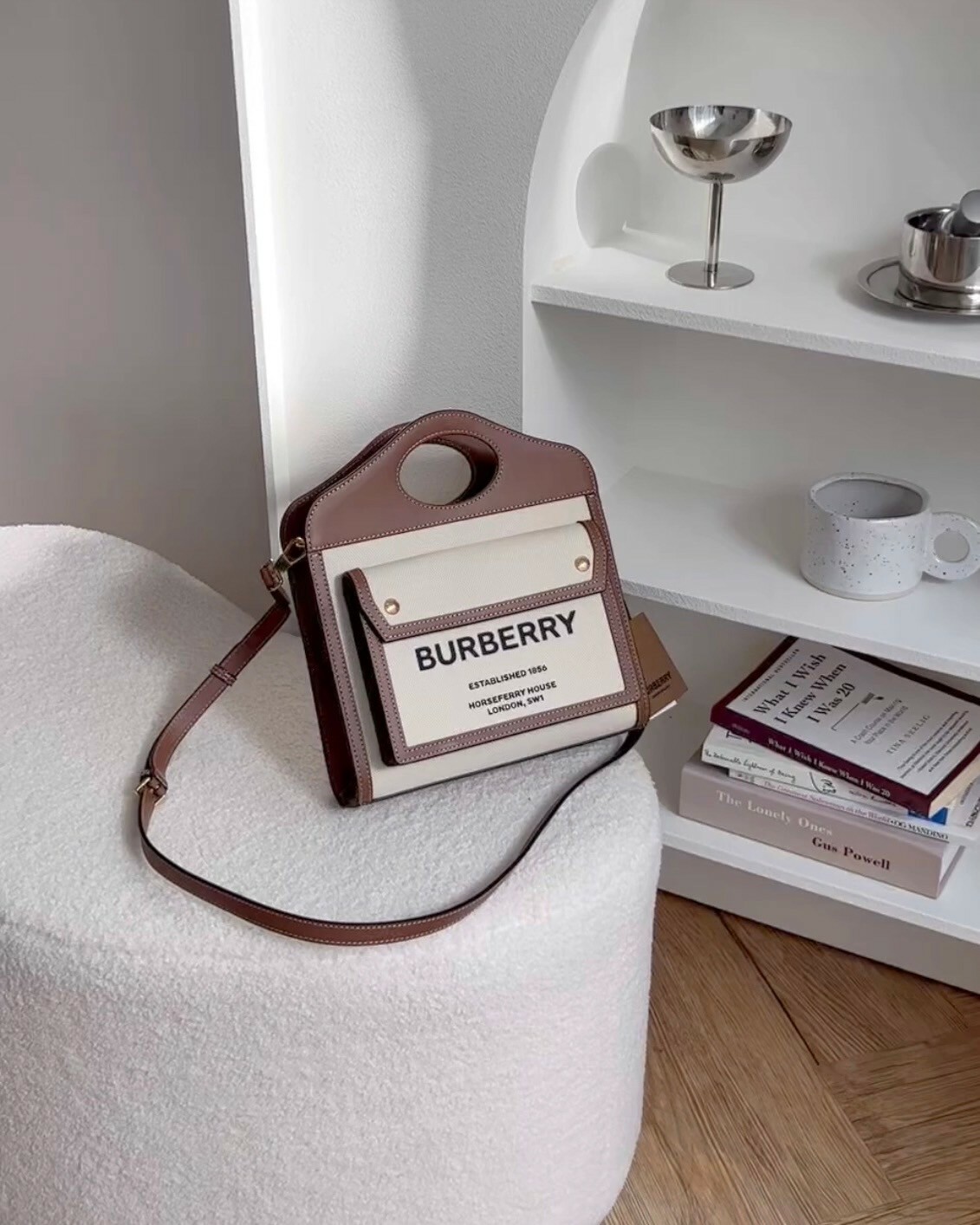BURBERRY｜POCKET 迷你托特包 棕色