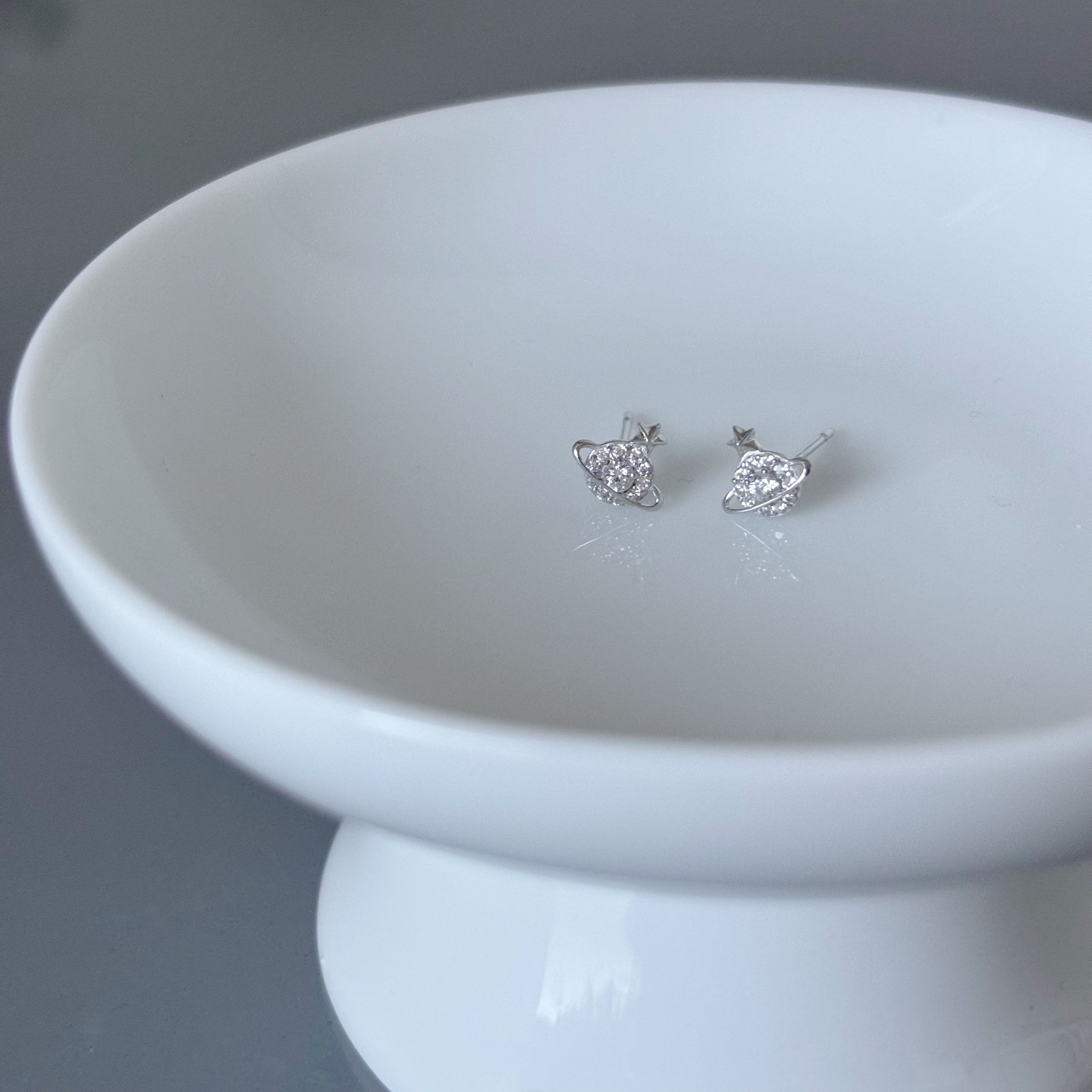 10K星球碎鑽耳環