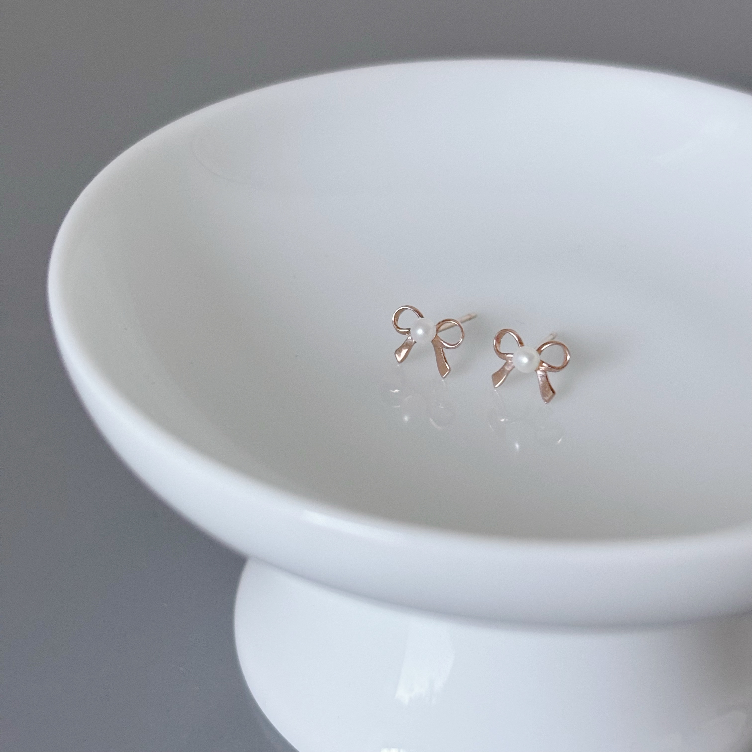 10K珍珠蝴蝶結耳環