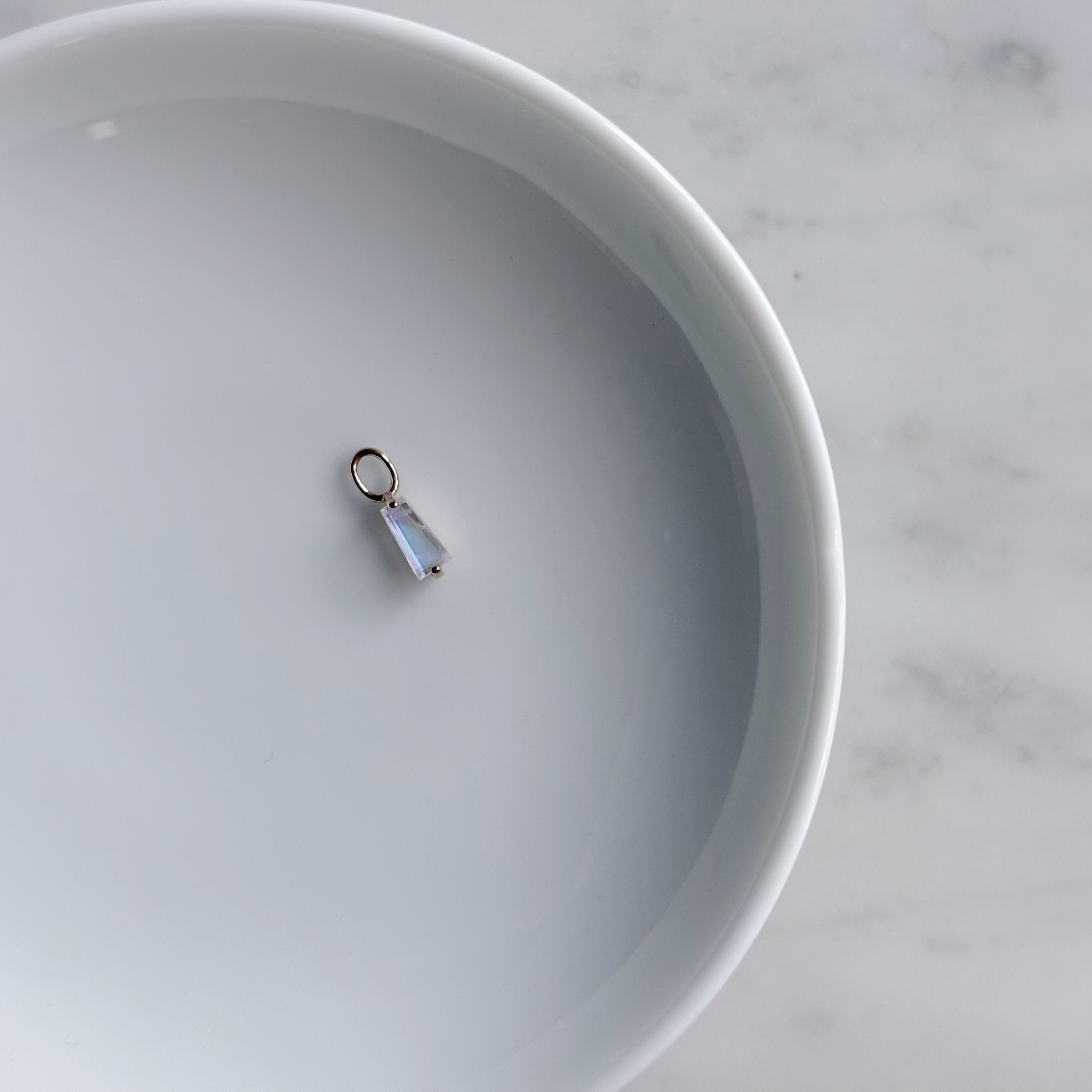 14K梯形切割月光石耳墜