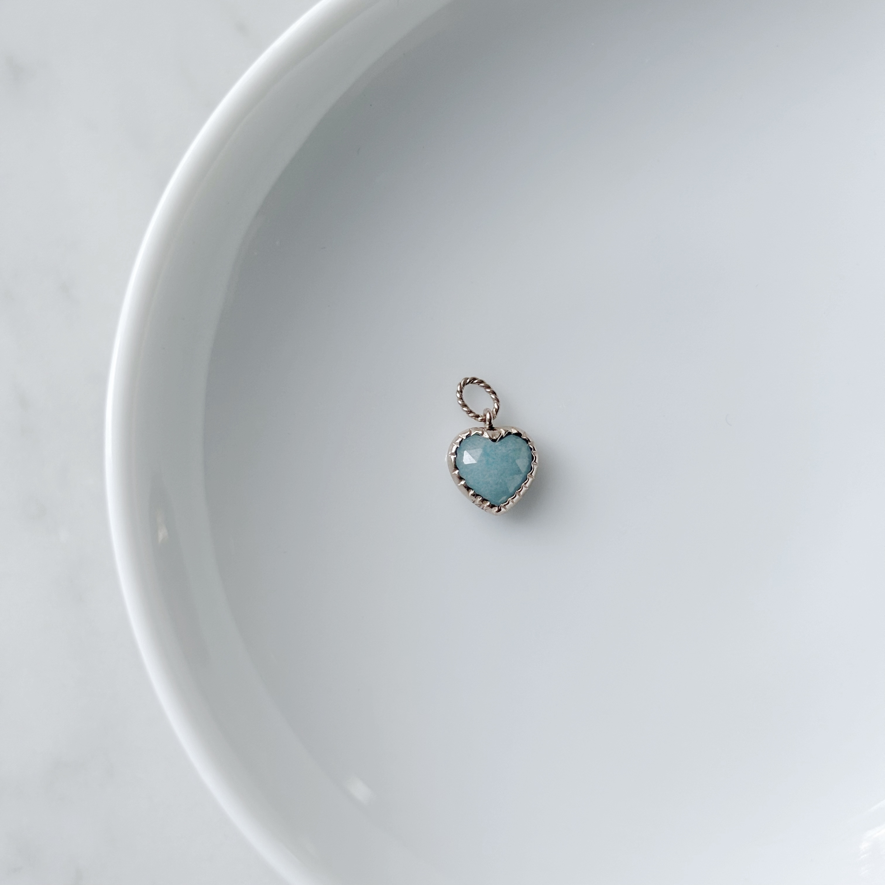 14K大蛋糕愛心水藍石英耳墜