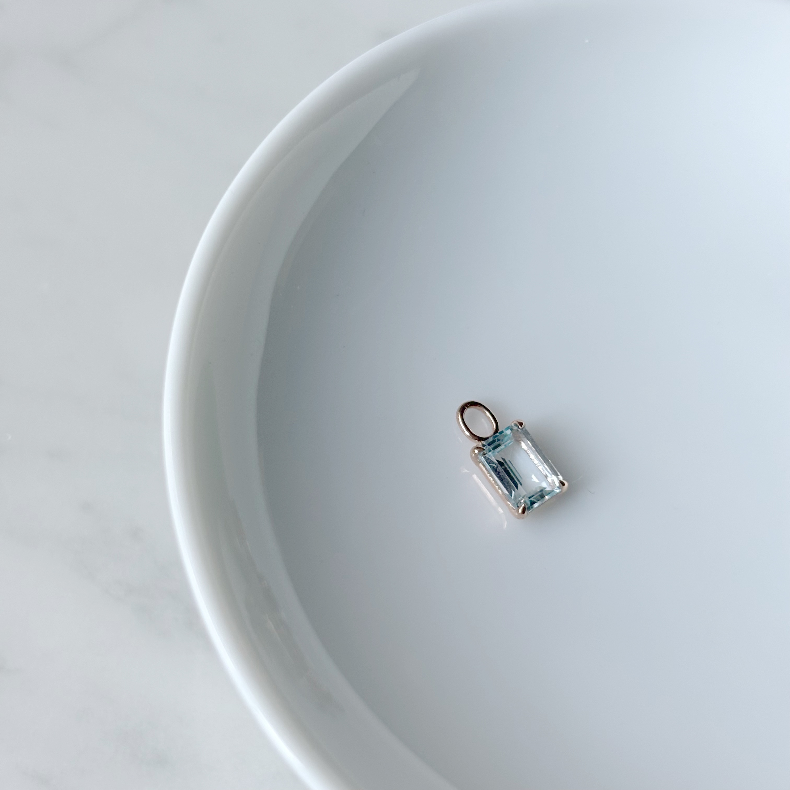 14K四爪長方托帕石耳墜