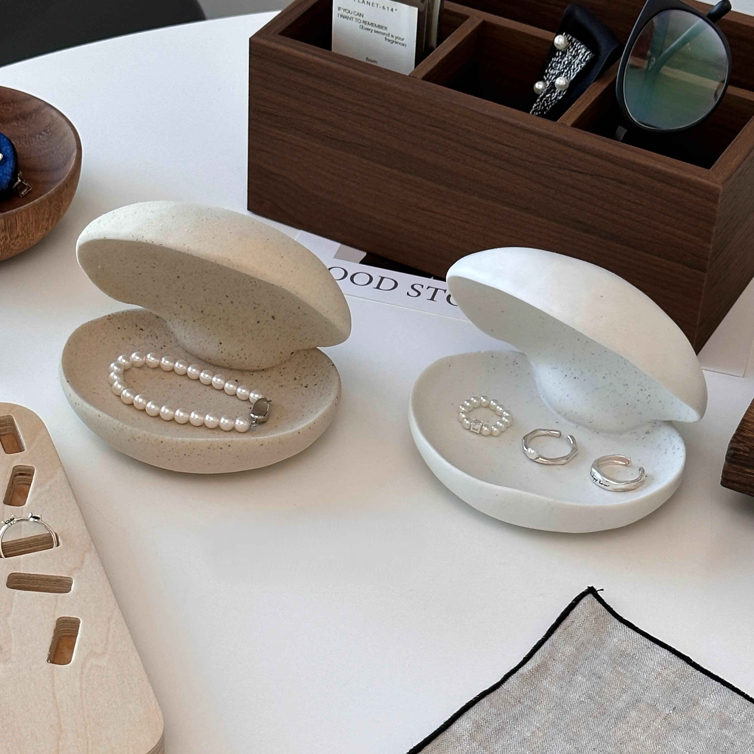 《5371》輕奢陶瓷飾品收納貝殼盤