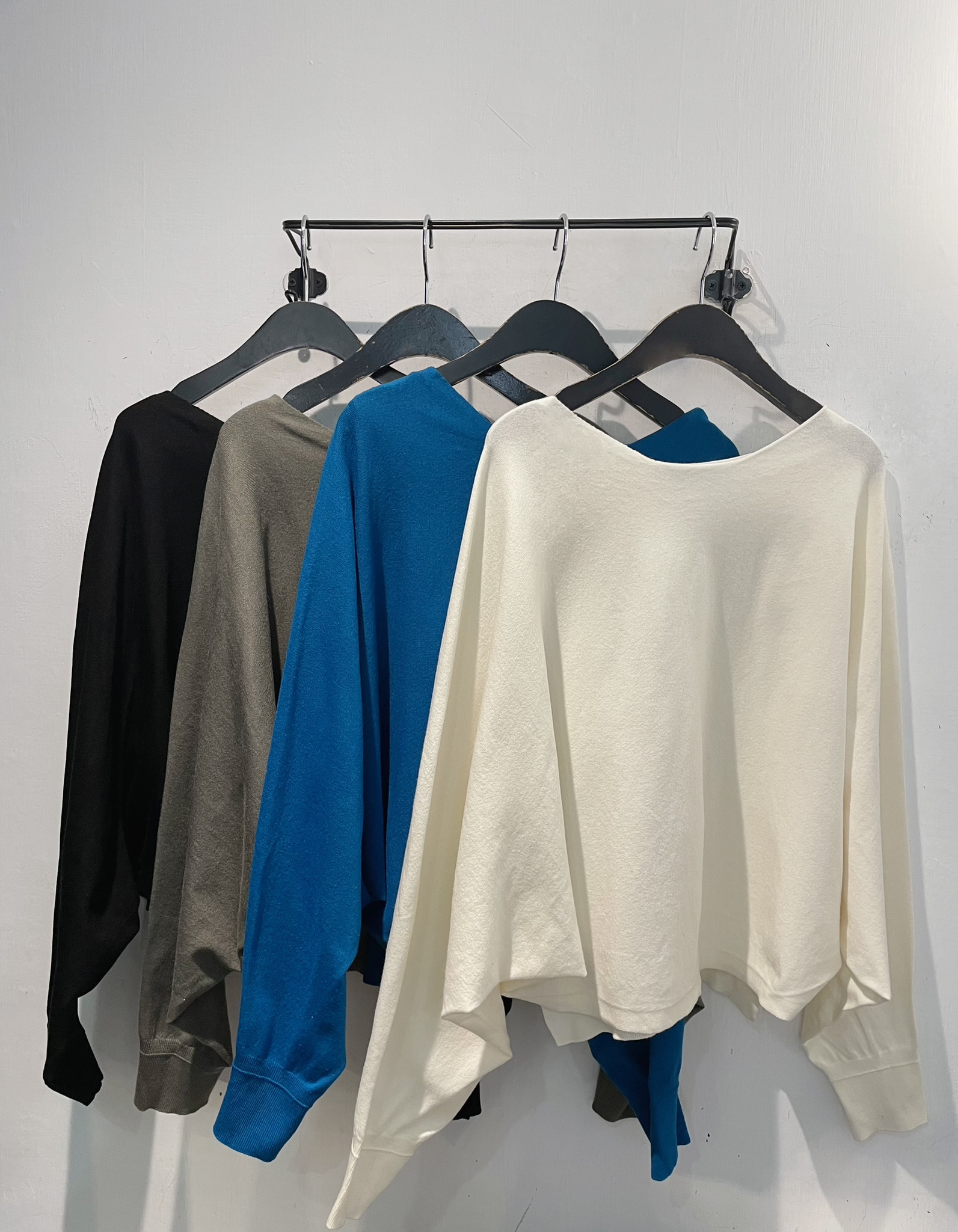 寬鬆飛鼠袖針織上衣