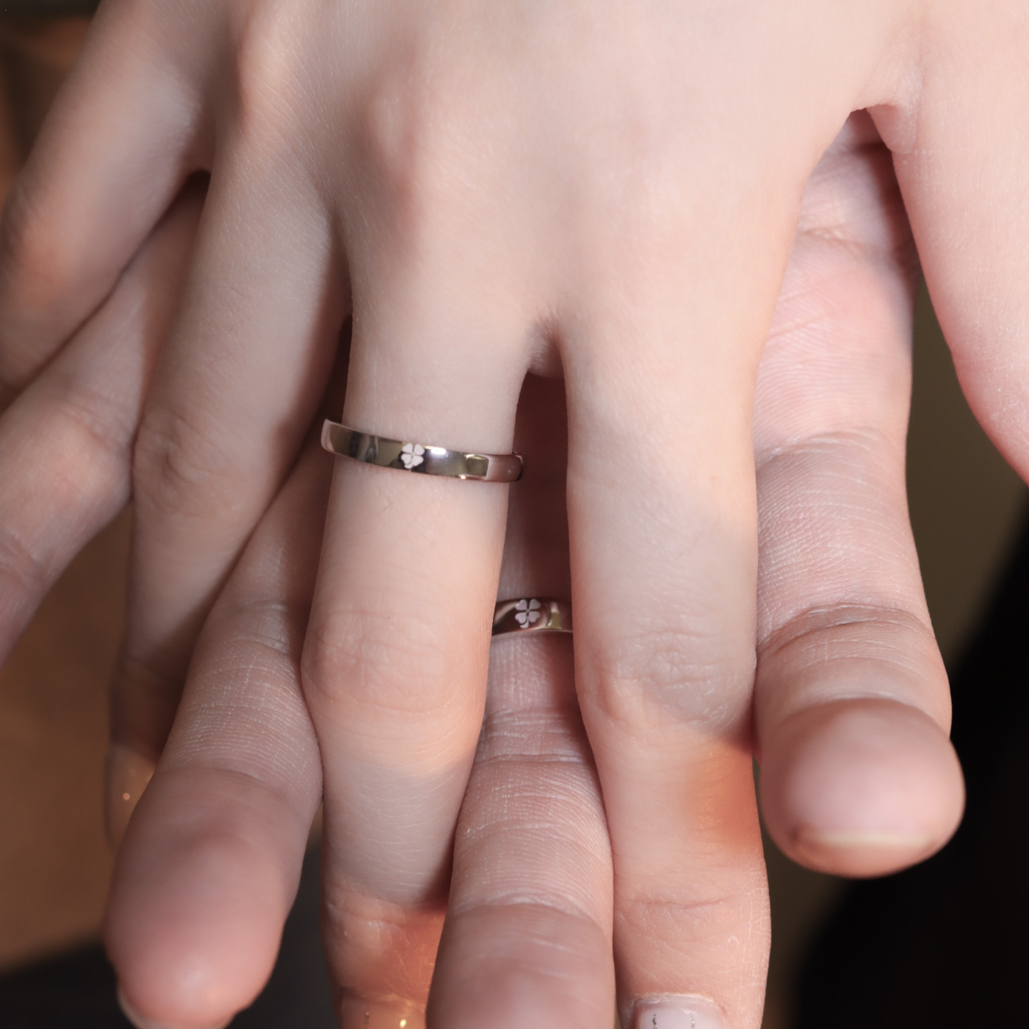 | 925純銀・ 厚鍍白金 | 小幸福情侶戒指（男款/女款） | RI0759 |