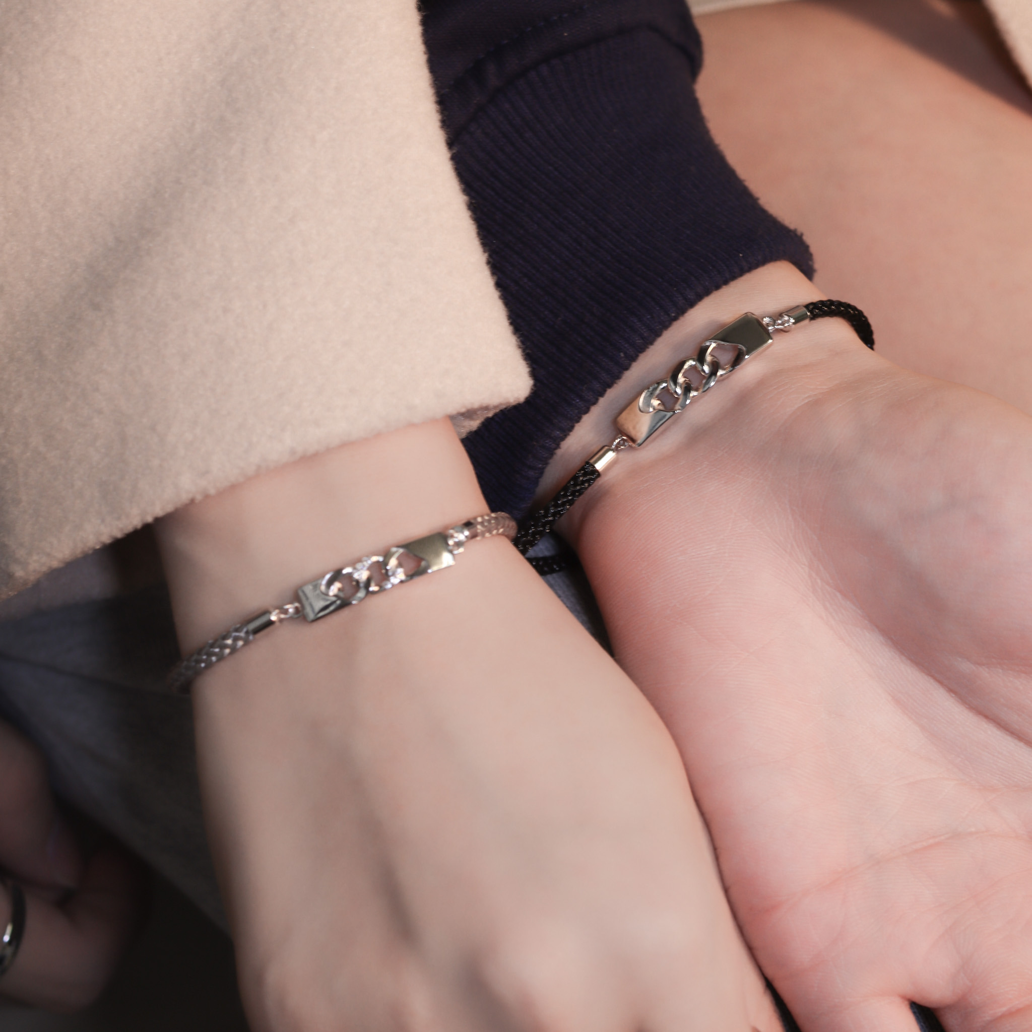 | 925純銀・白金 | 勾手見證情侶手繩 （男款 /女款） | BR1207 |