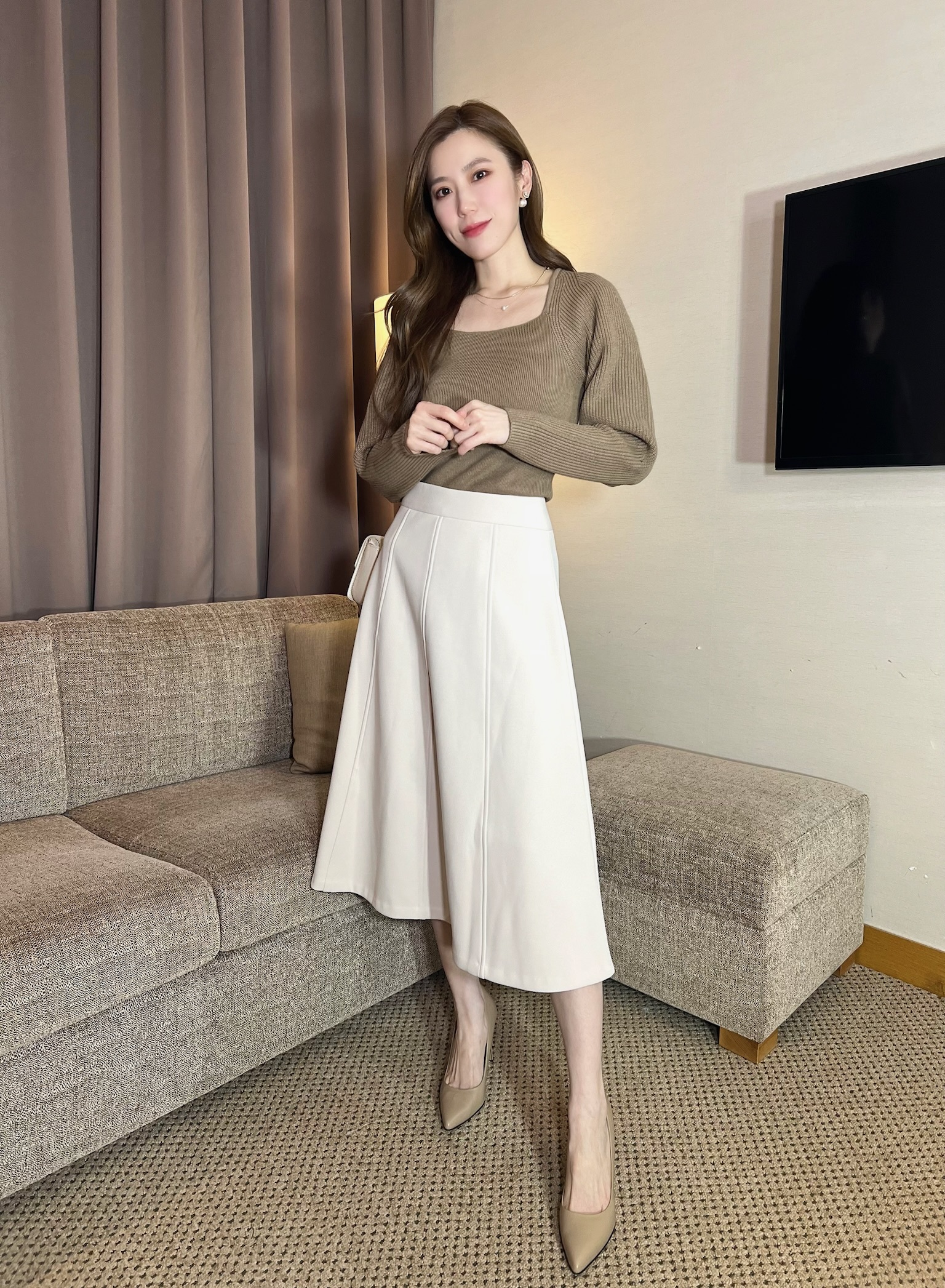 (好身形首選)方領澎袖針織上衣