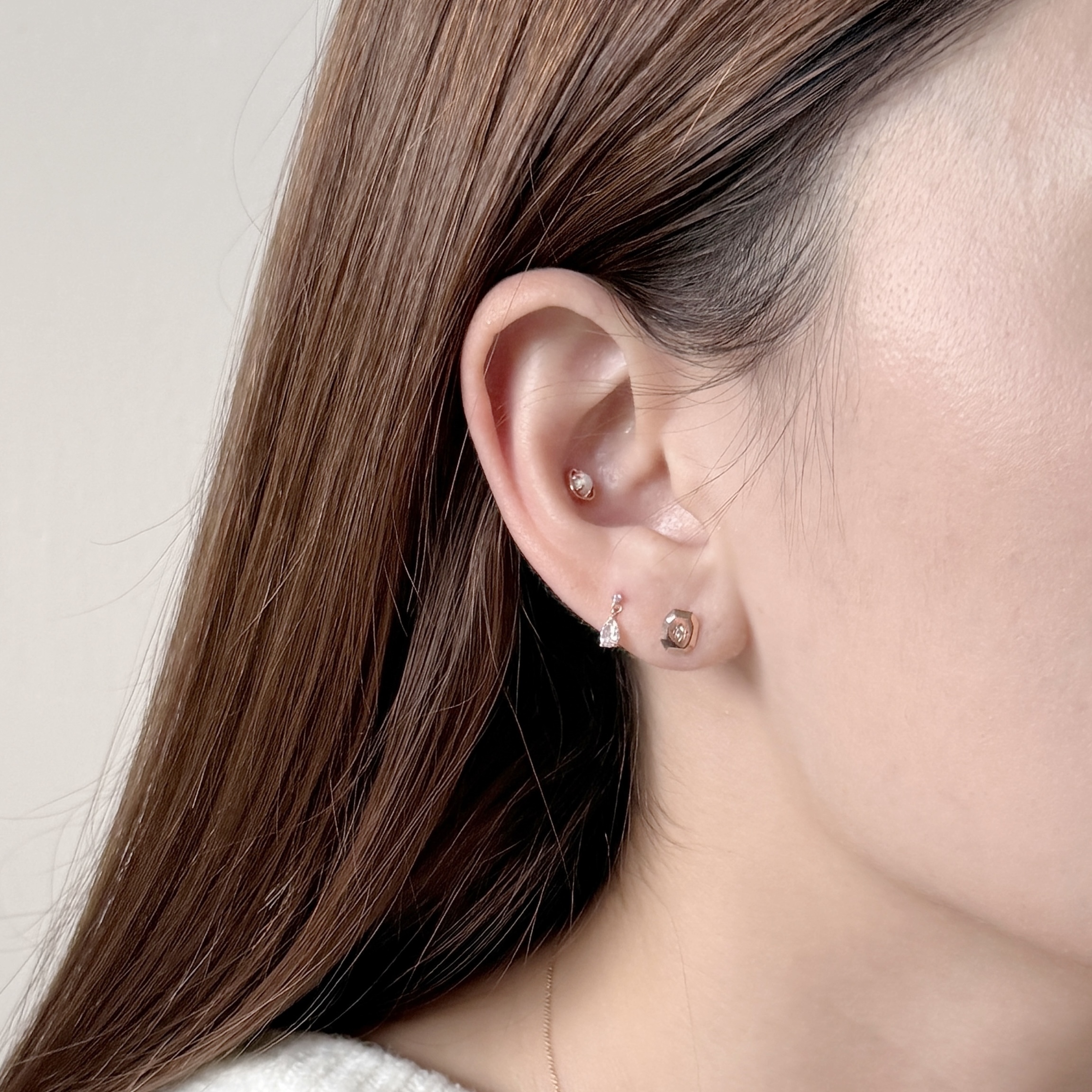 10K小鑽垂水滴鋯石耳環