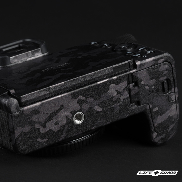 LIFE+GUARD Nikon Z50 II 相機貼膜底部特寫展示圖