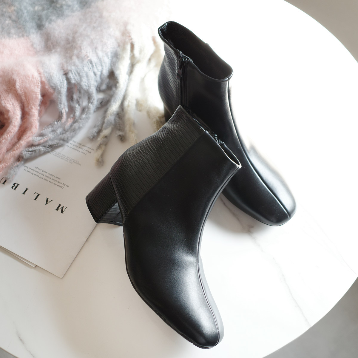 野性魅力 拼接刷毛方頭高跟短靴