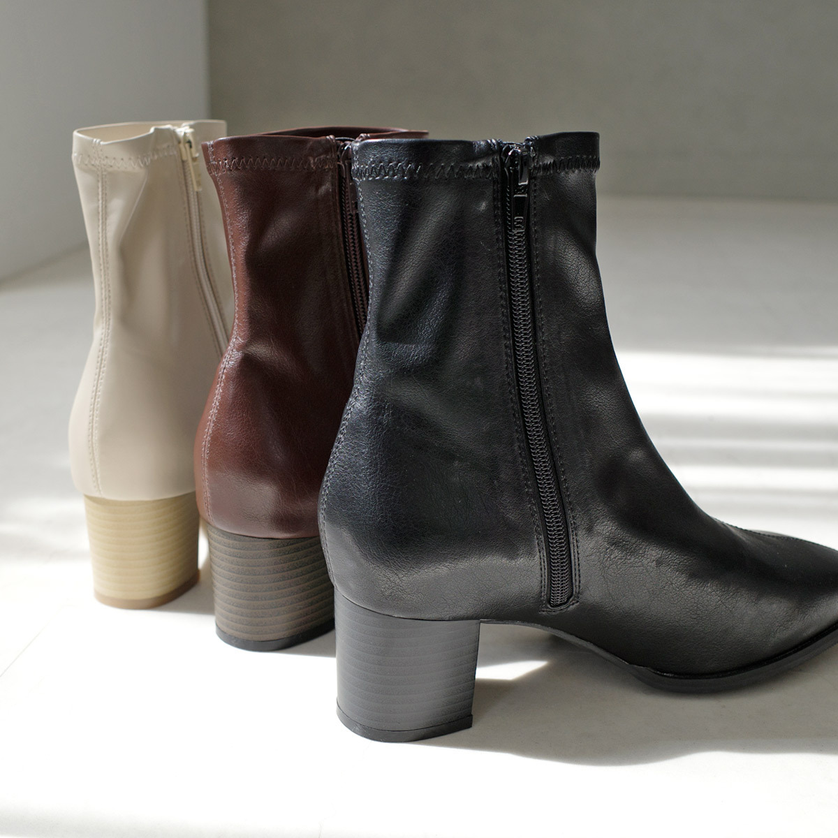 超模伸展台 中車線高跟襪靴