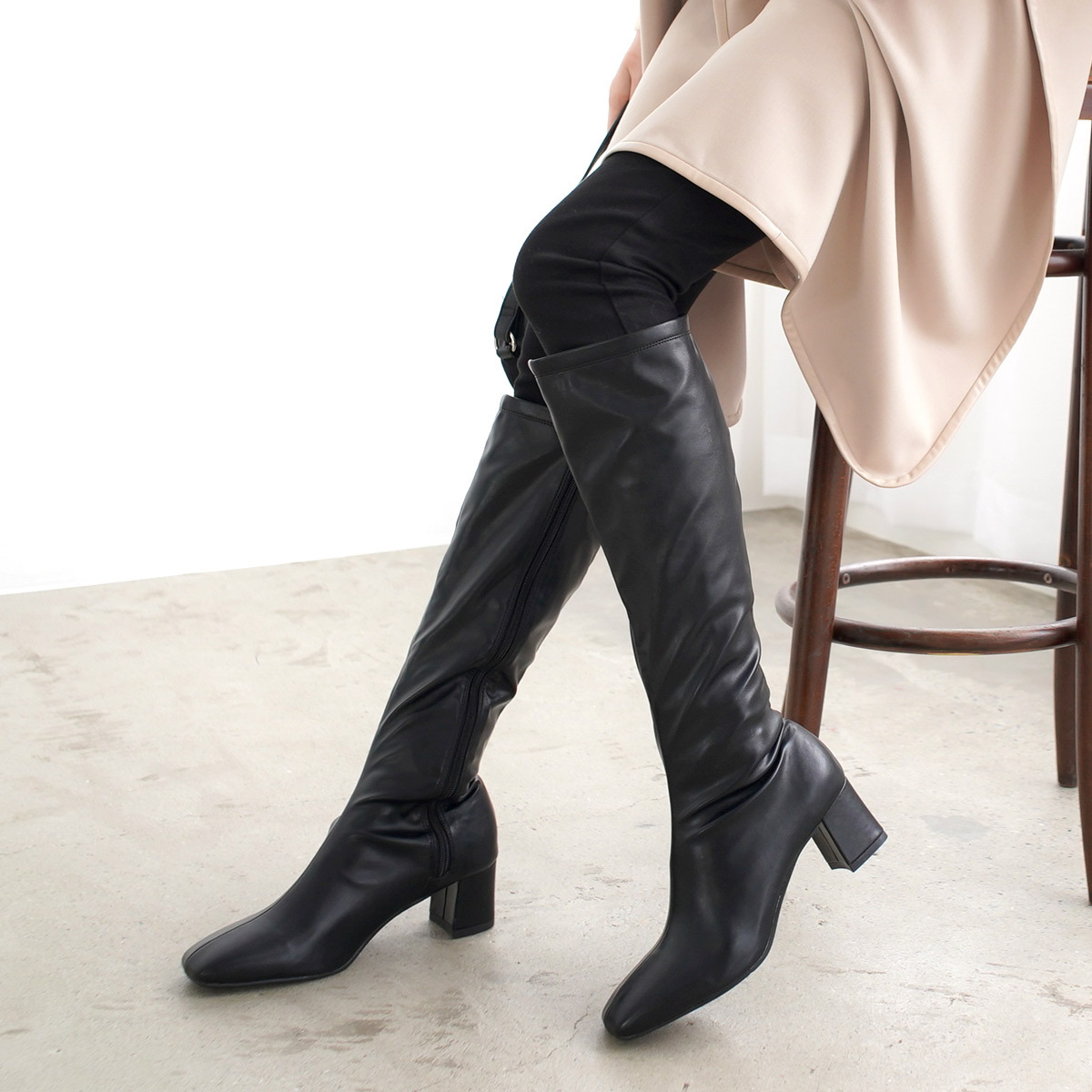 時尚標配 粗跟膝下長靴