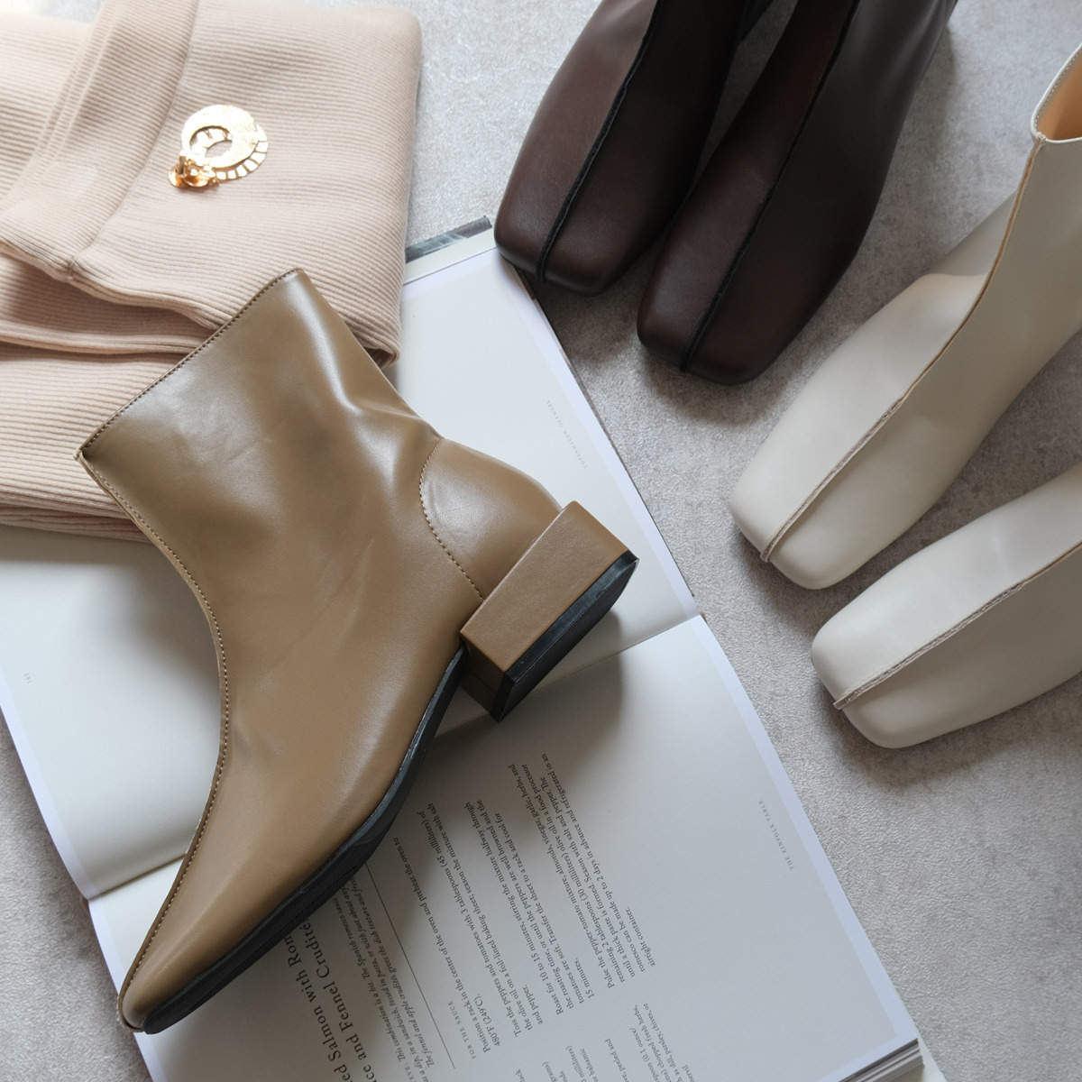 強烈印象 方頭粗縫線短靴