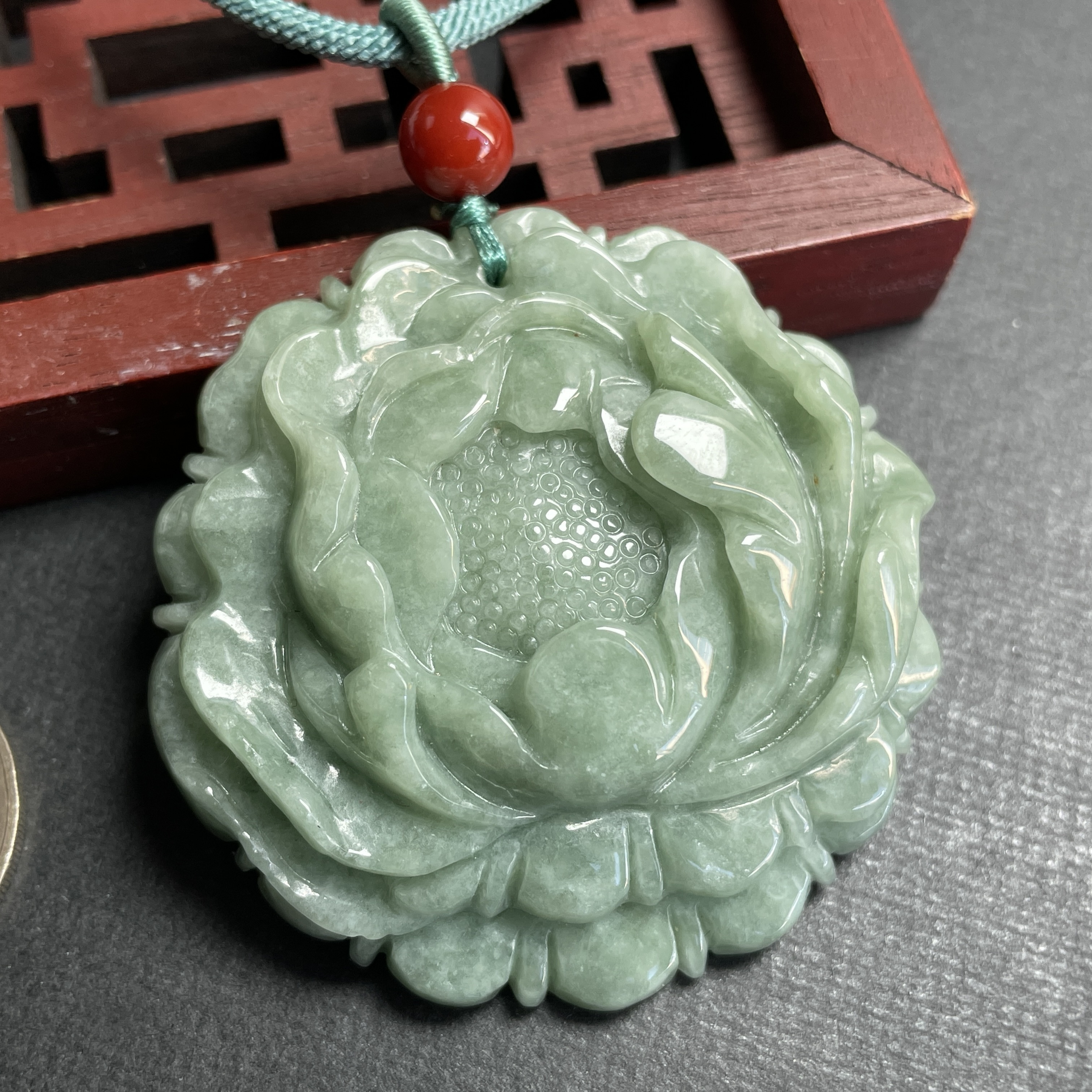 J2336 翡翠牡丹花吊墜