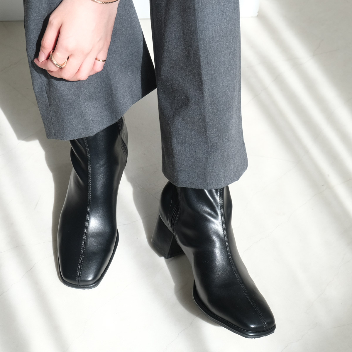 經典不敗 方頭中車線高跟襪靴