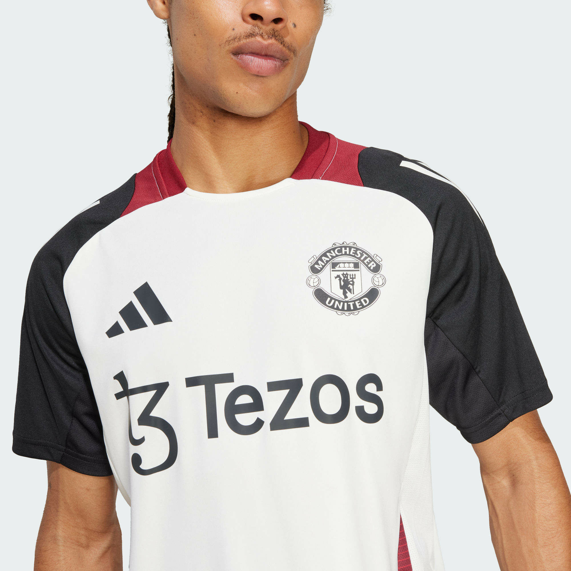 2024 Manchester United Training Shirt - White