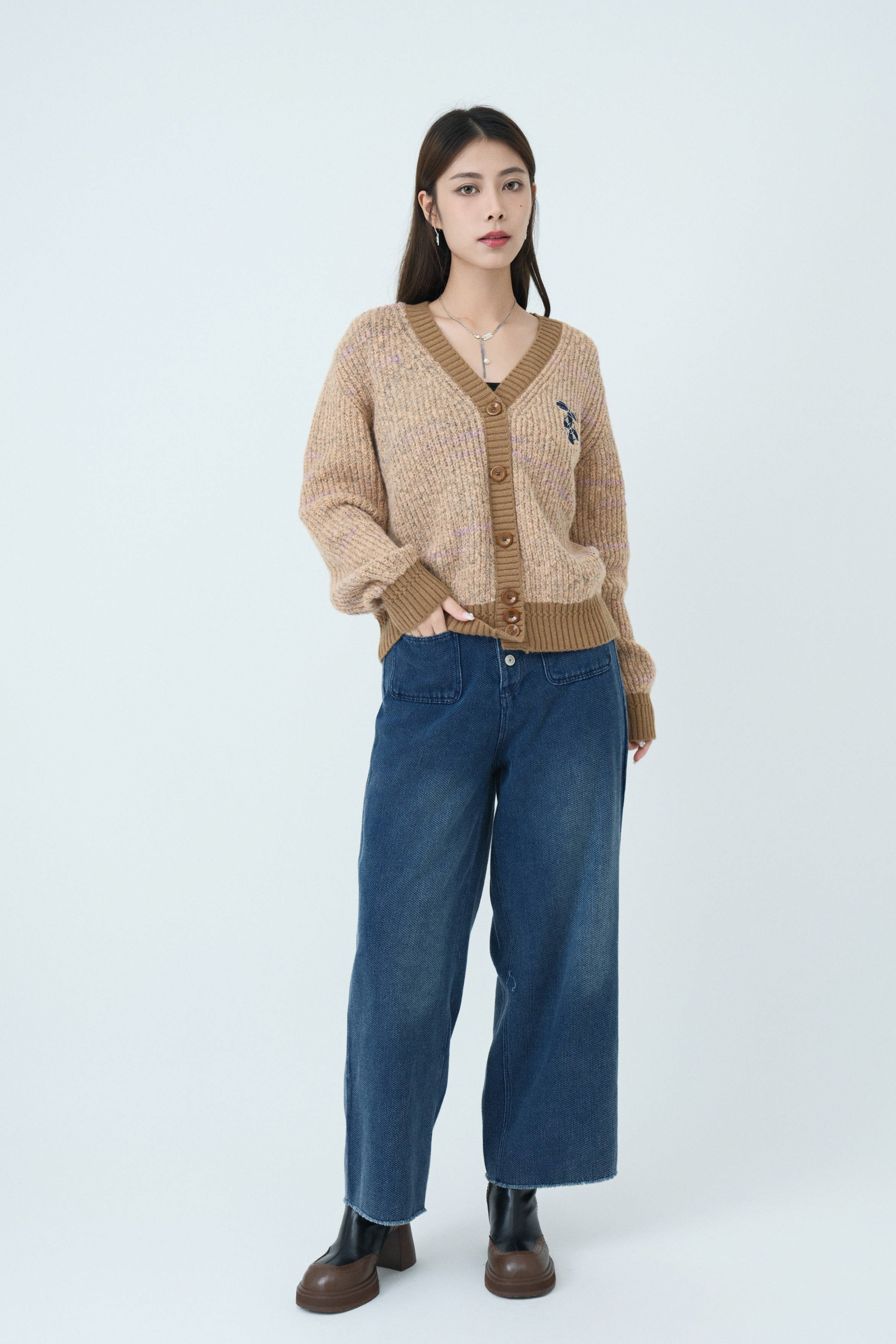 繡十字H軍章撞色邊冷cardigan  ($現貨款式）