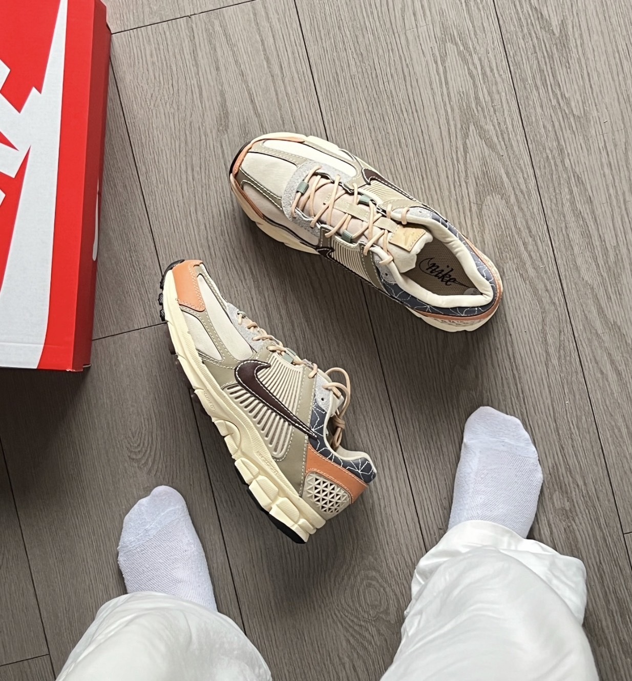 預購 NIKE ZOOM VOMERO 5 Sashiko 刺子繡 牛仔拼接 復古慢跑鞋