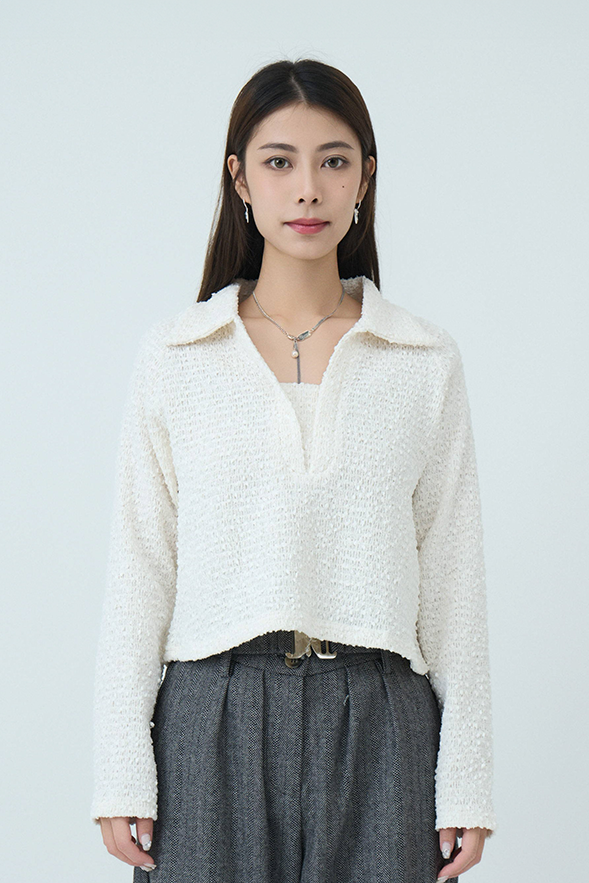 凹凸質感布恤衫領套頭上衣 (現貨款式）