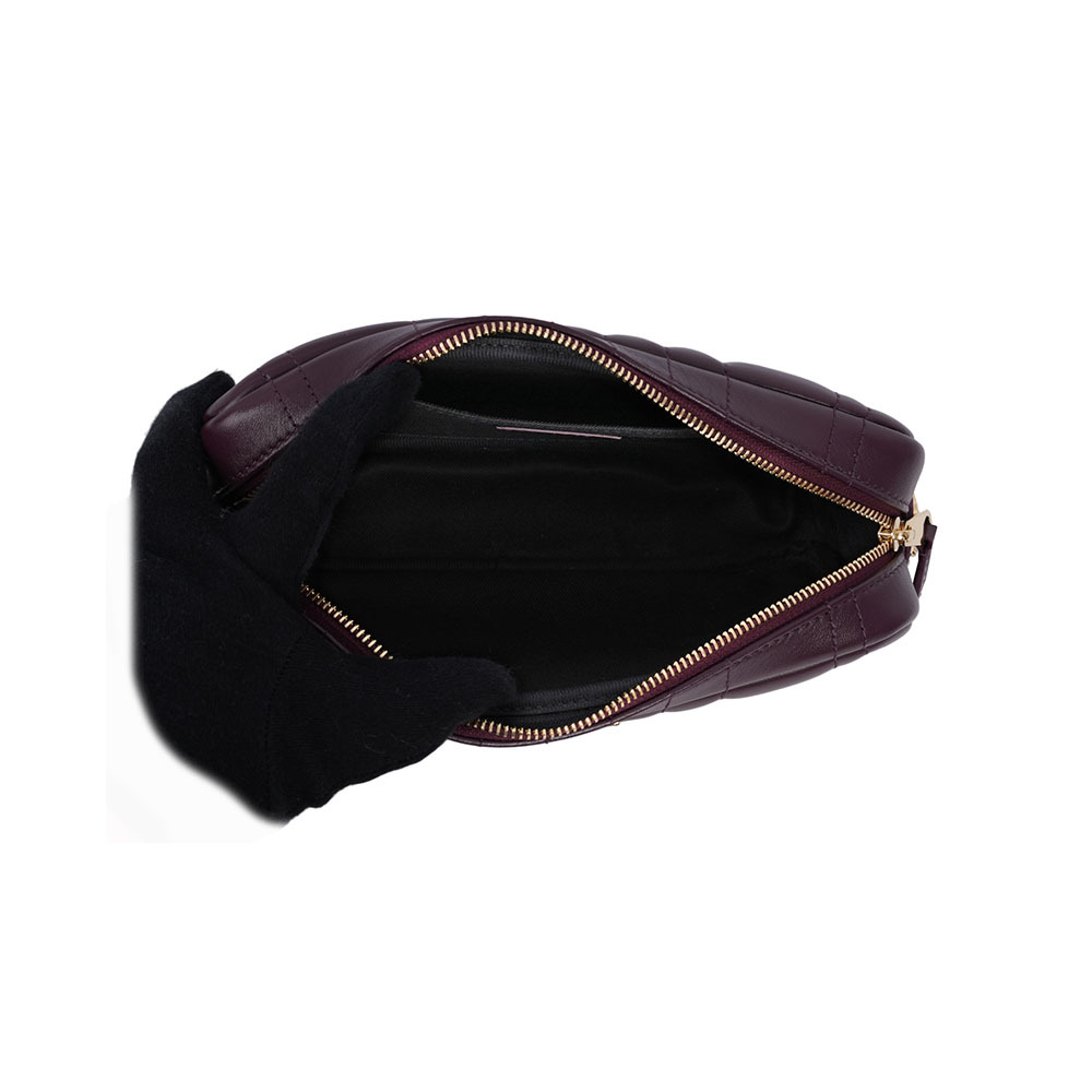 【BURBERRY】Lola 縫線小羊皮小款相機包(深紫色) 80904431