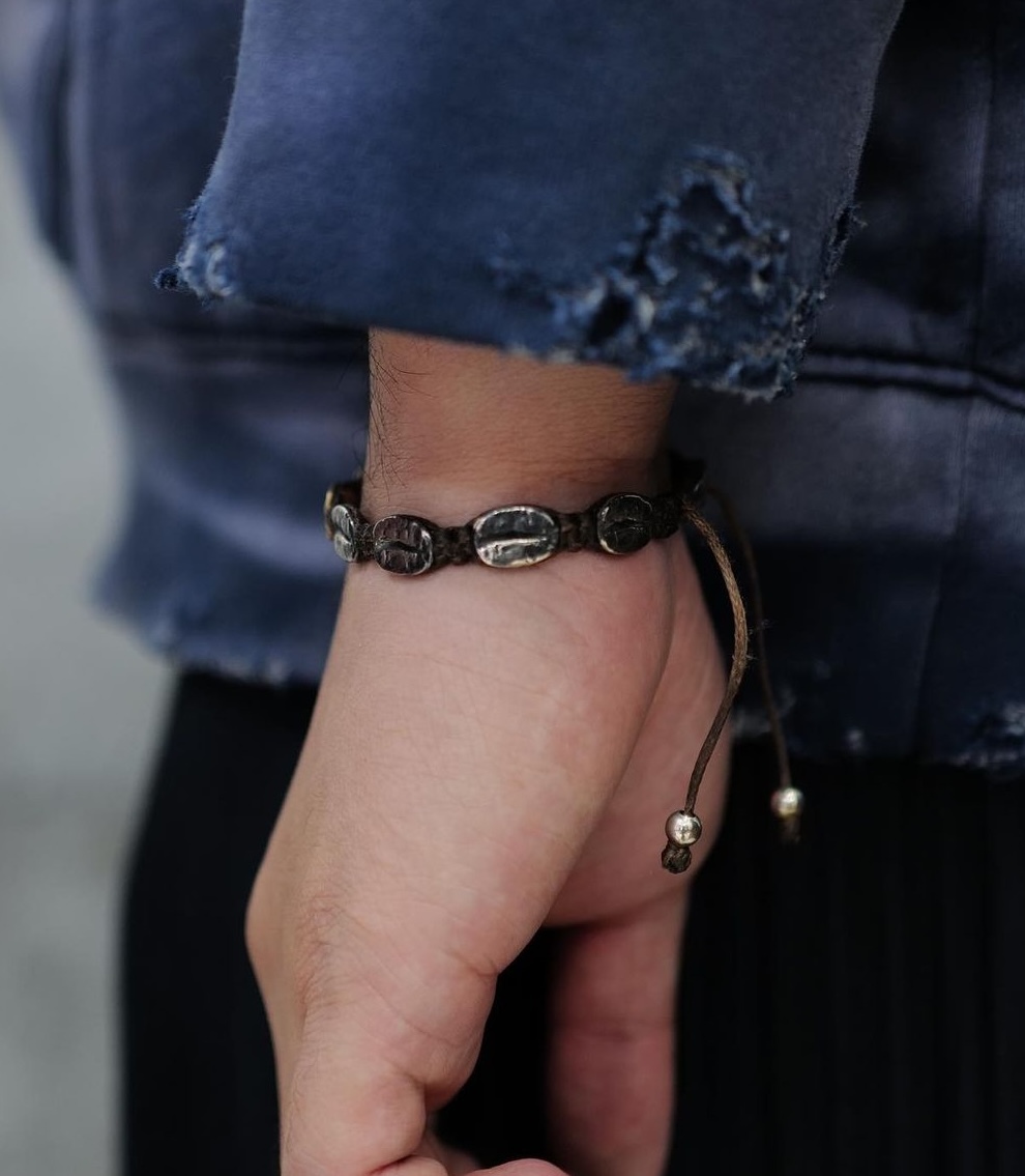 Coffee Beans Woven Bracelet (one gold k18 coffee bean)
