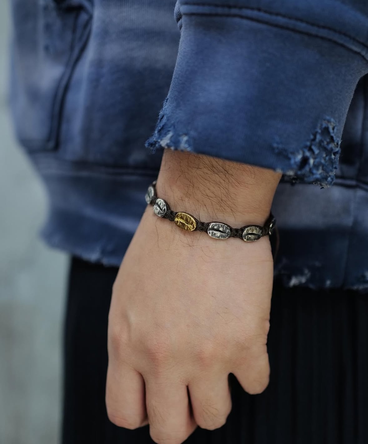 Coffee Beans Woven Bracelet (one gold k18 coffee bean)