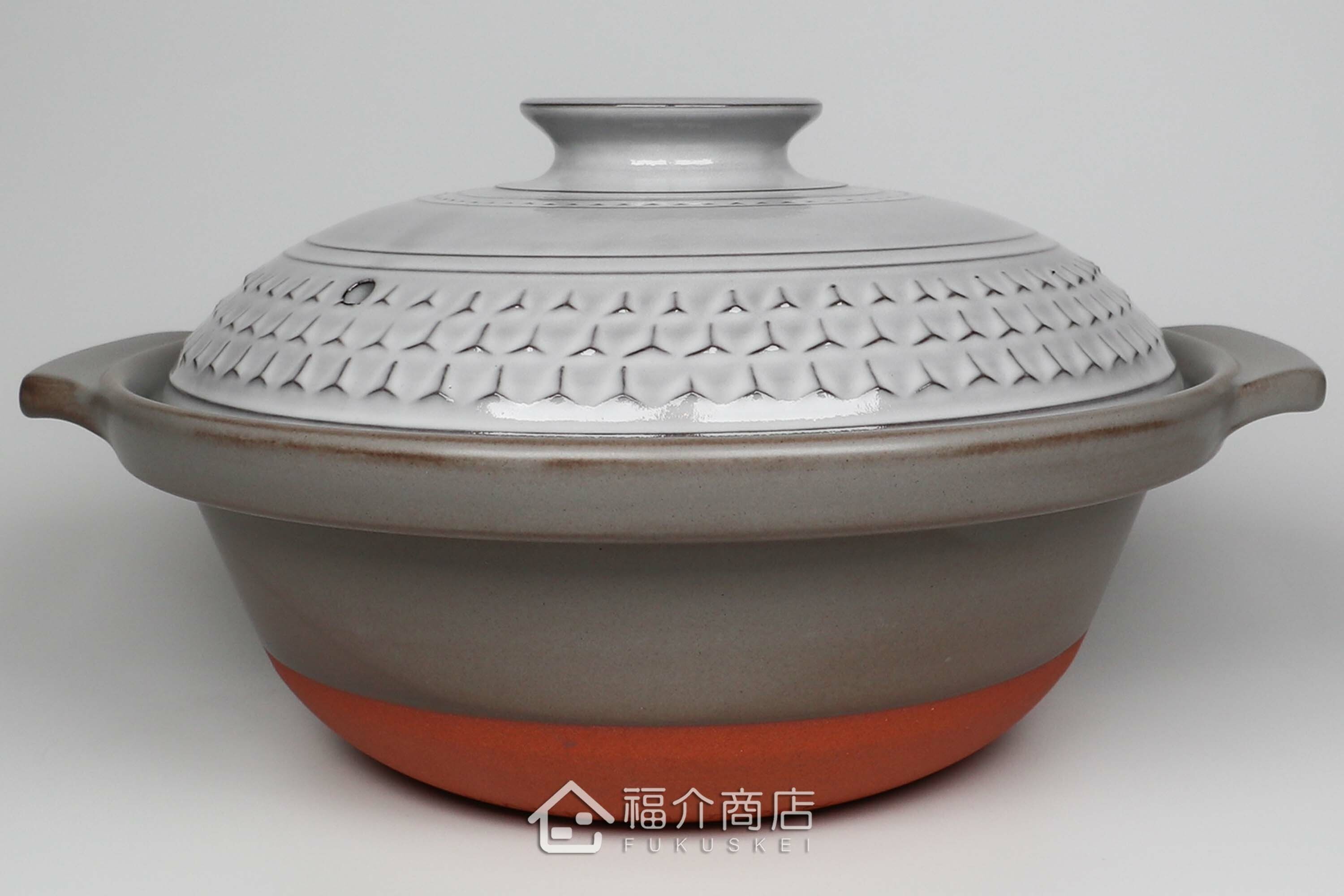 煮火鍋的日本陶鍋