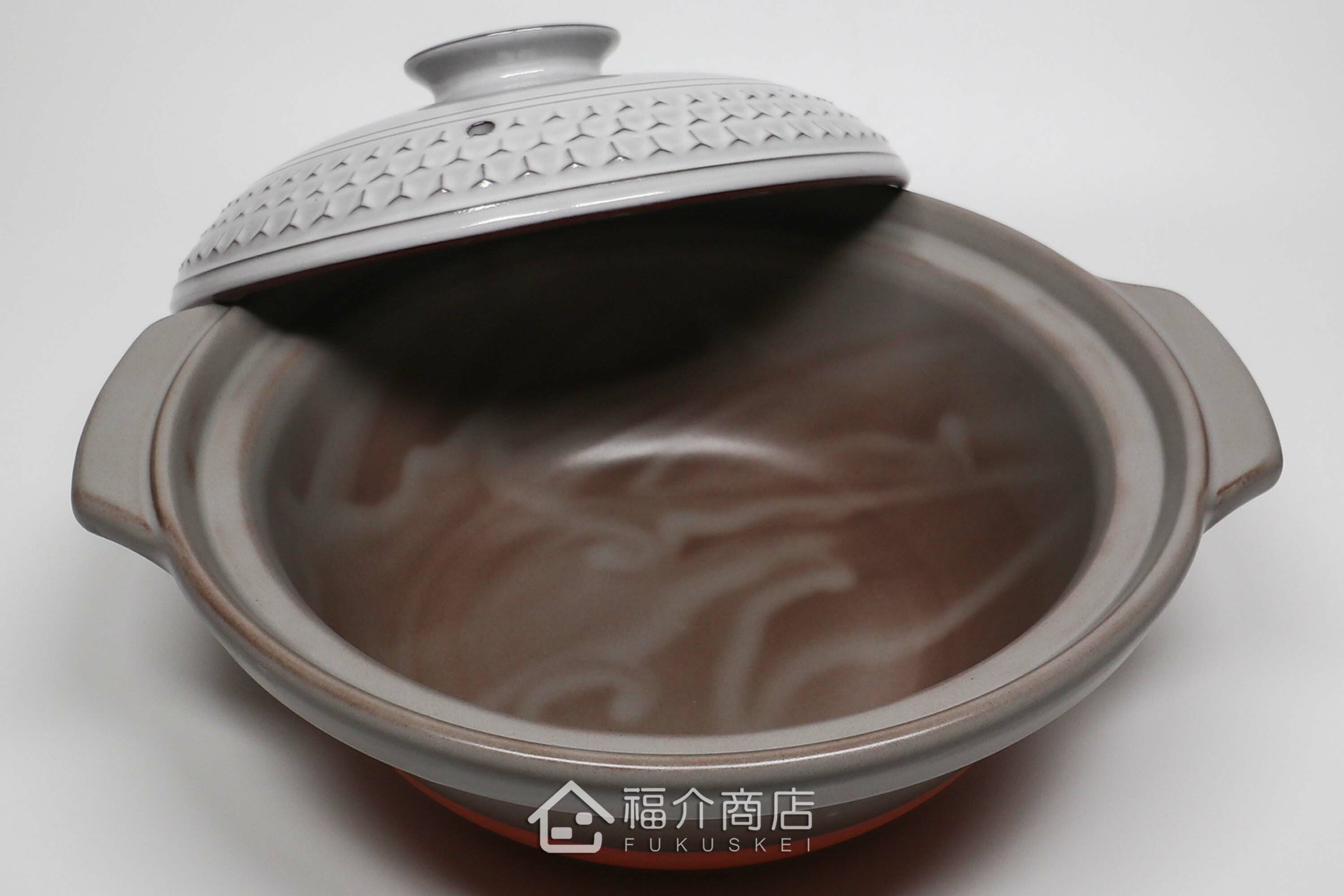 煮火鍋的日本陶鍋