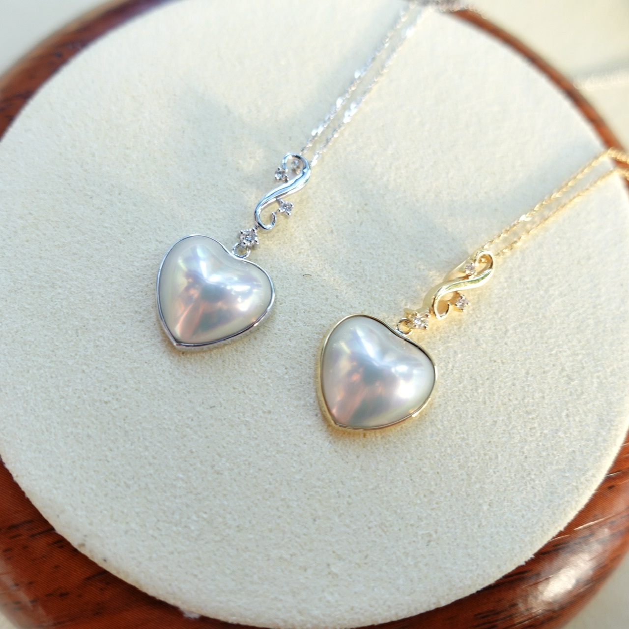 18K金日本稀有極光白色馬貝珠套鍊-心形