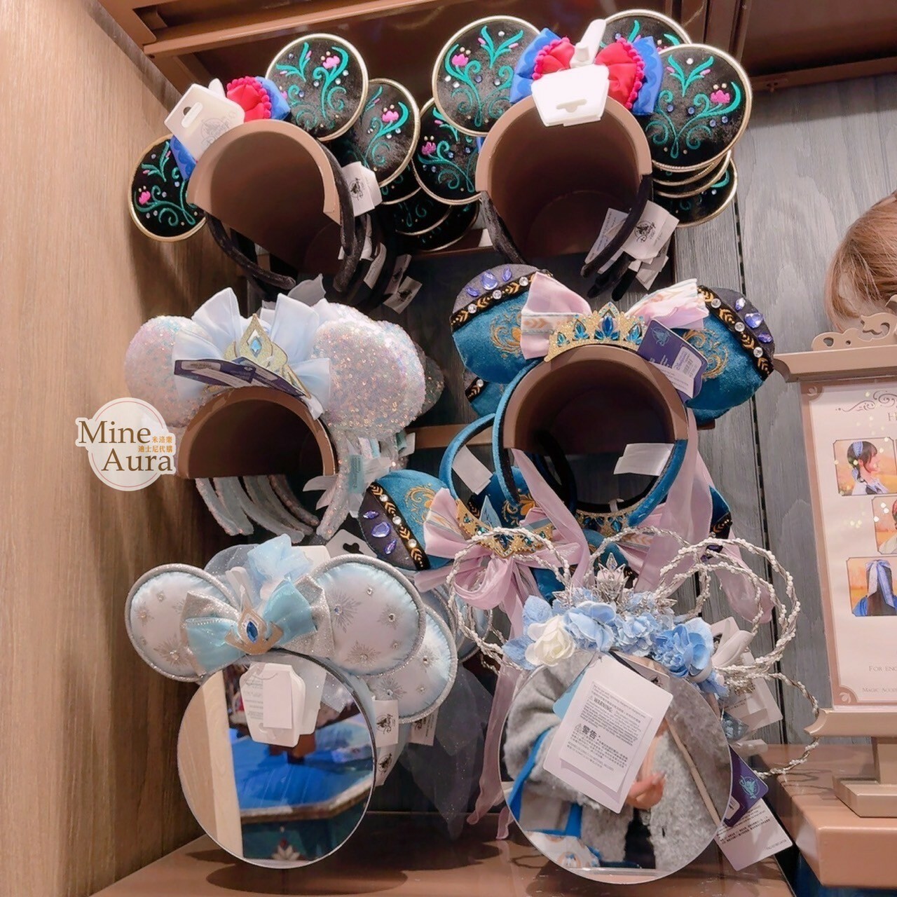 World of Frozen 限定 艾莎 Elsa 蝴蝶結 皇冠 亮片 造型  髮圈 髮箍 冰雪奇緣 Frozen -香港迪士尼樂園