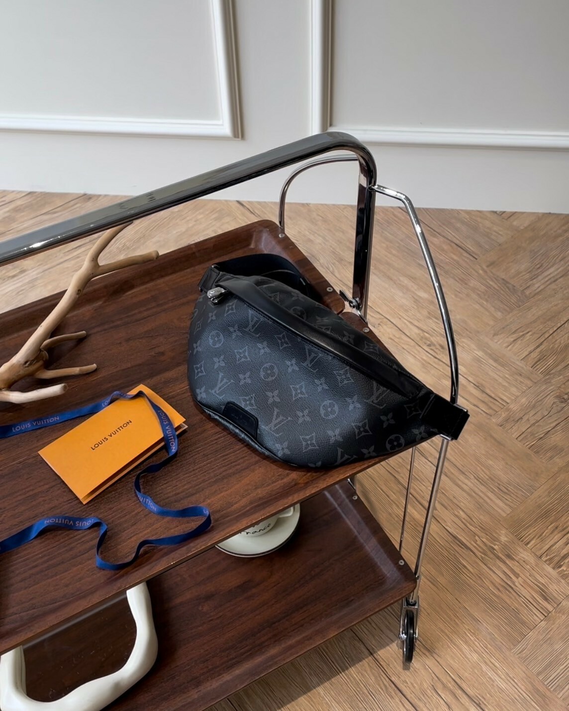 LV｜DISCOVERY PM 腰包 黑色老花 M46036